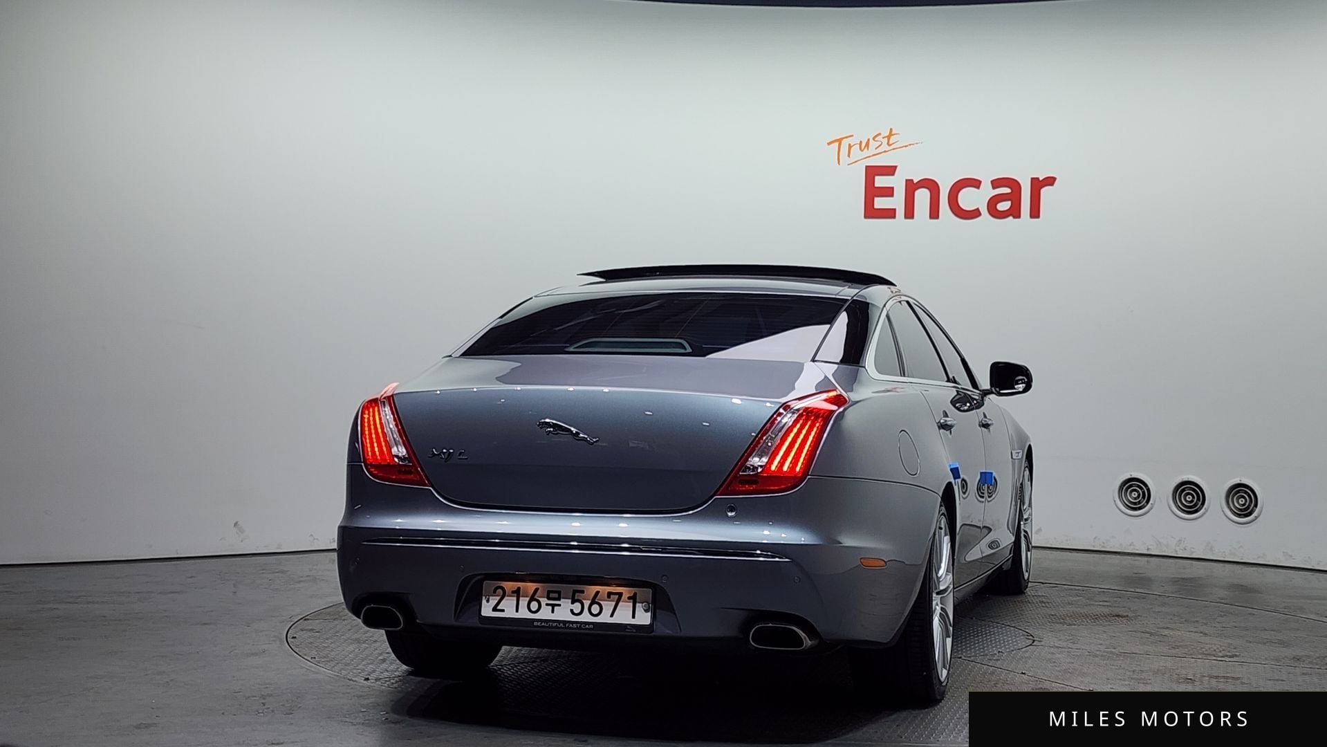 Jaguar All New XJ 2012 — миниатюра 4