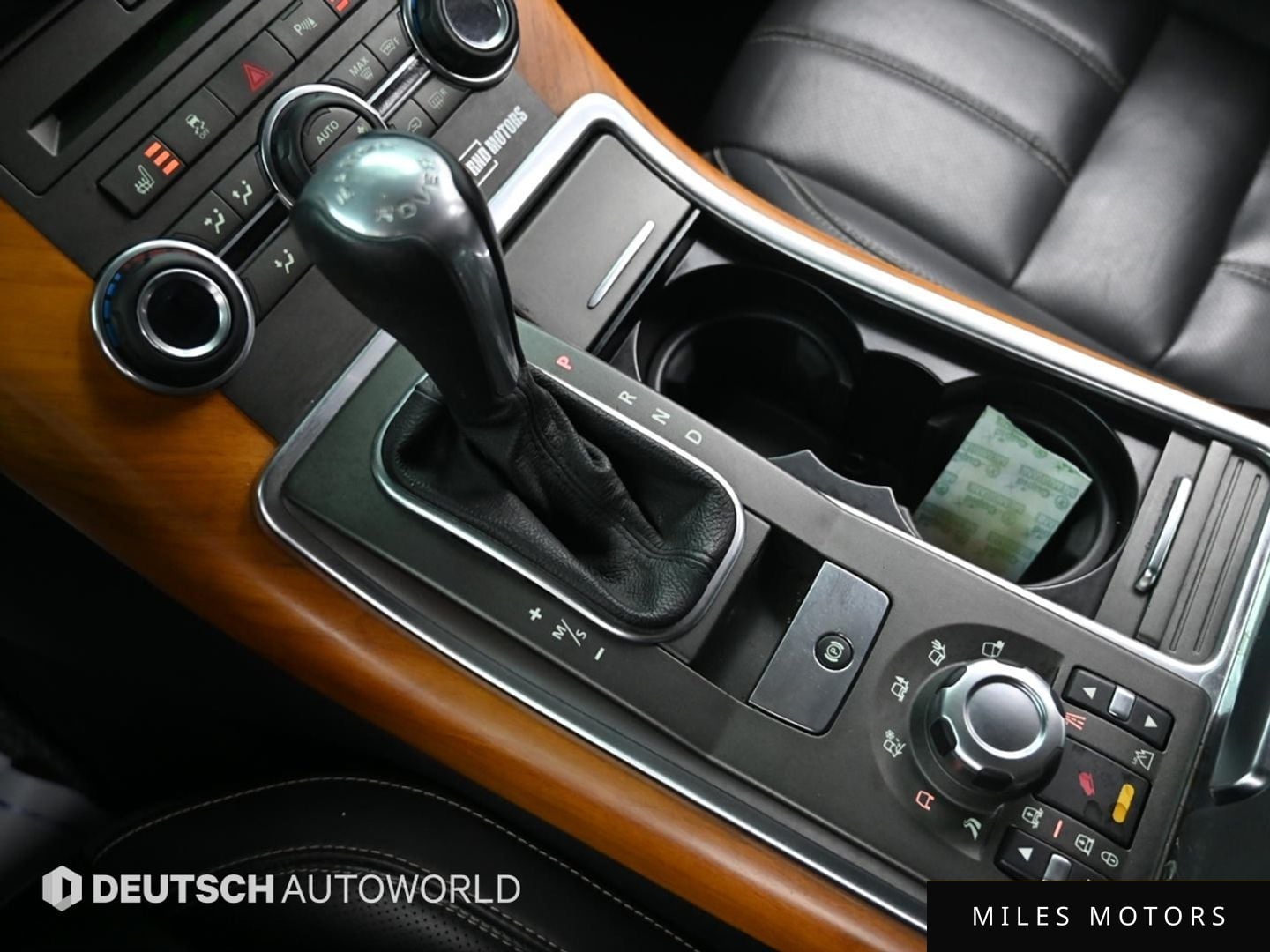Land Rover Range Rover Sport 2011 — миниатюра 9
