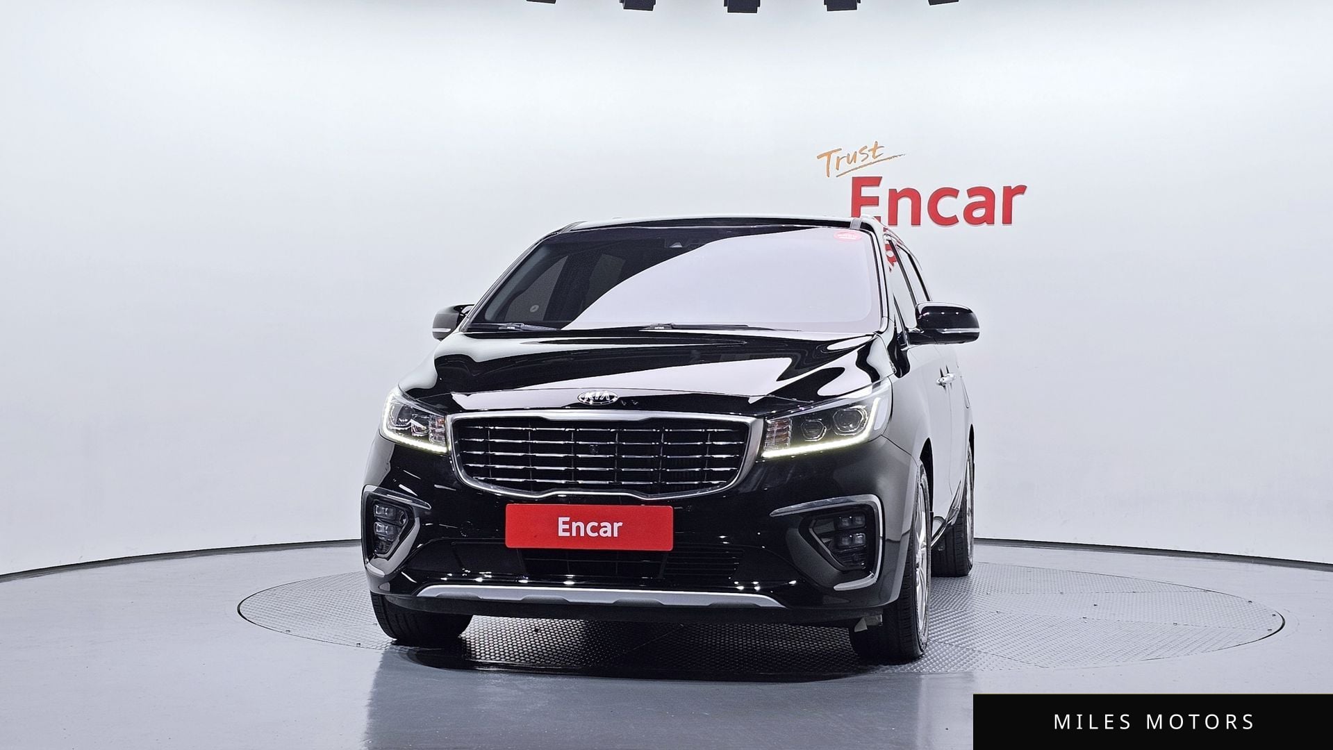 Kia Canival 2020 — миниатюра 3