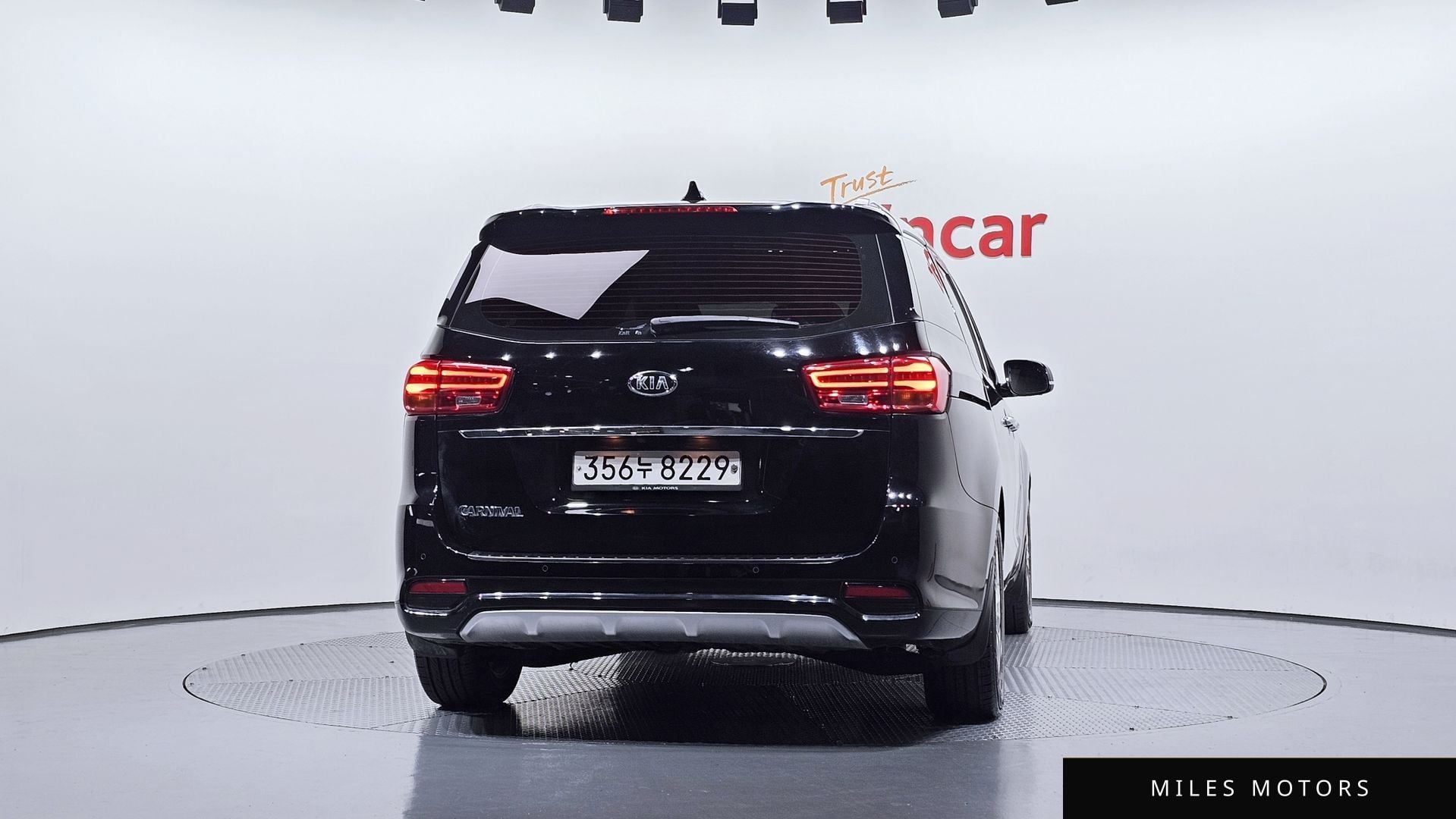 Kia Canival 2020 — миниатюра 4