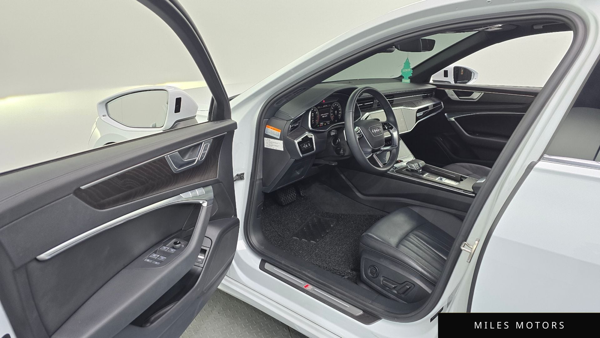 Audi A6 (C8) 2023 — миниатюра 10