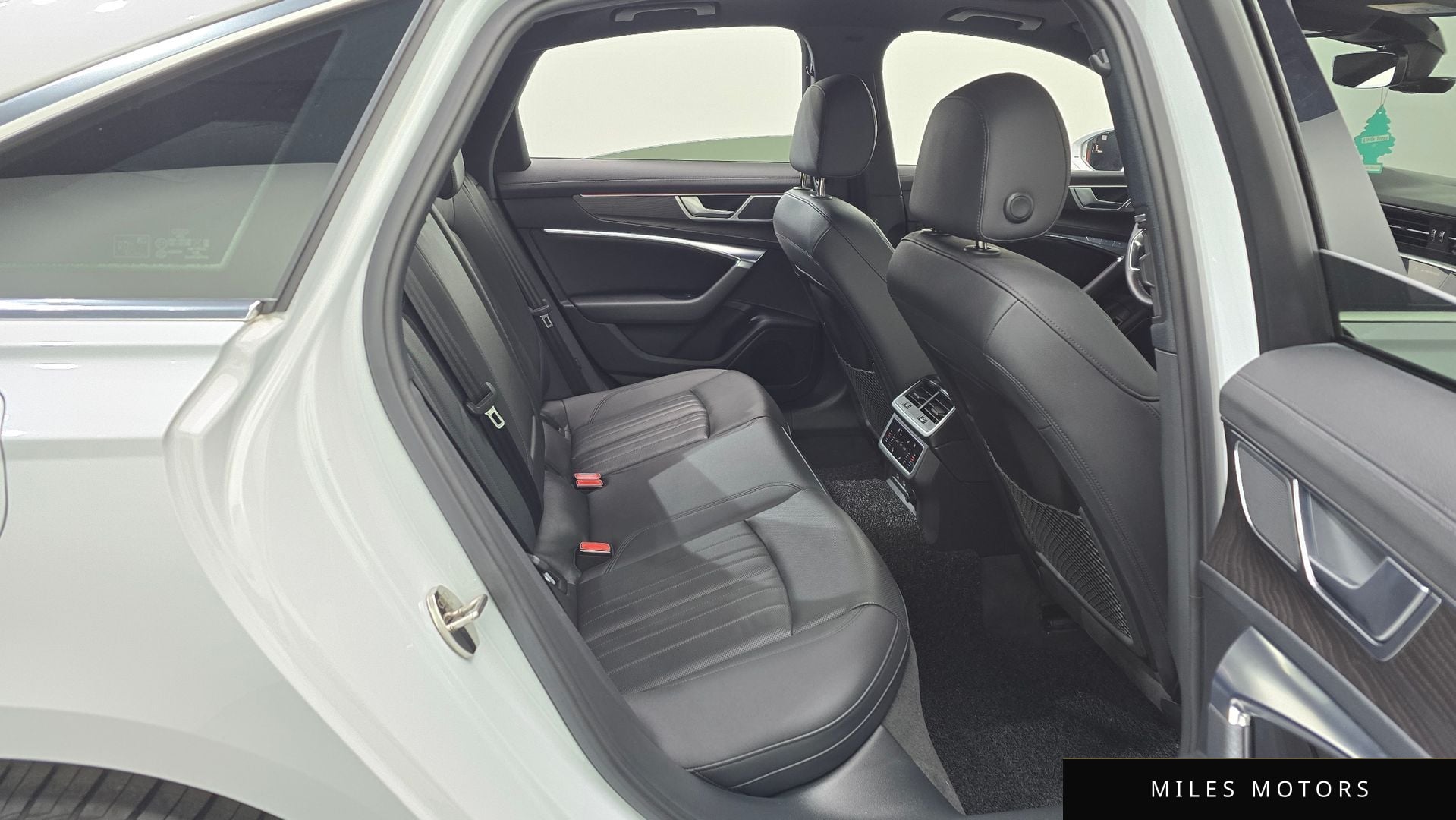 Audi A6 (C8) 2023 — миниатюра 12