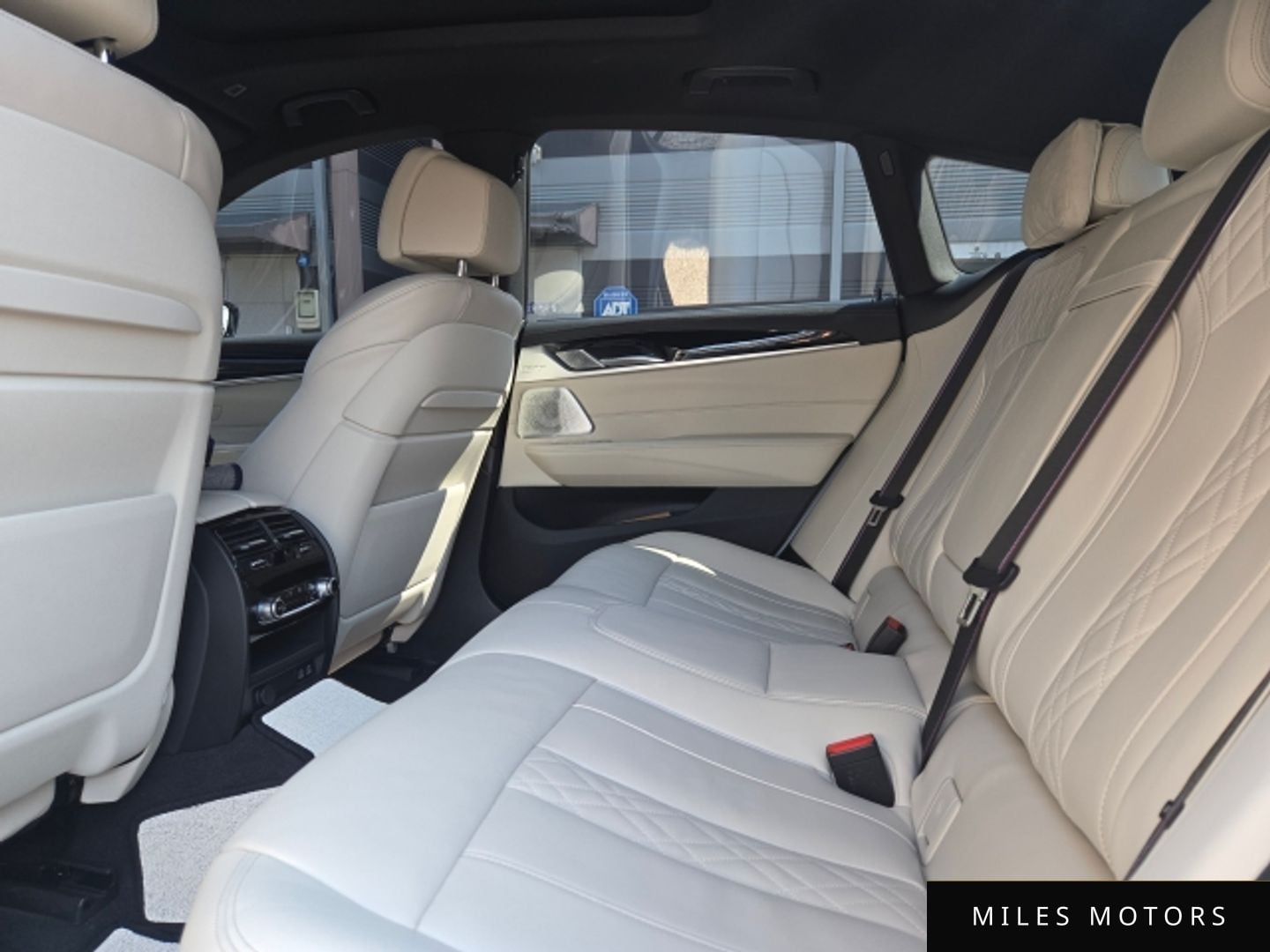 BMW 6 Series GT (G32) 2024 — миниатюра 6