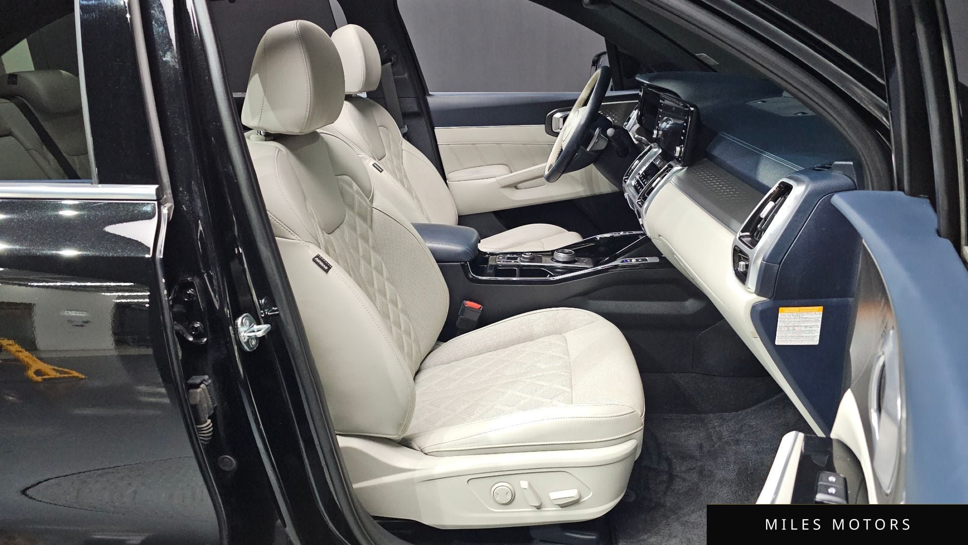 Kia Sorento 2023 — миниатюра 11