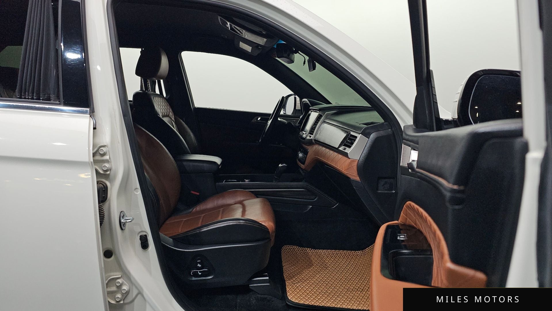 KG Mobility Rexton 2018 — миниатюра 11
