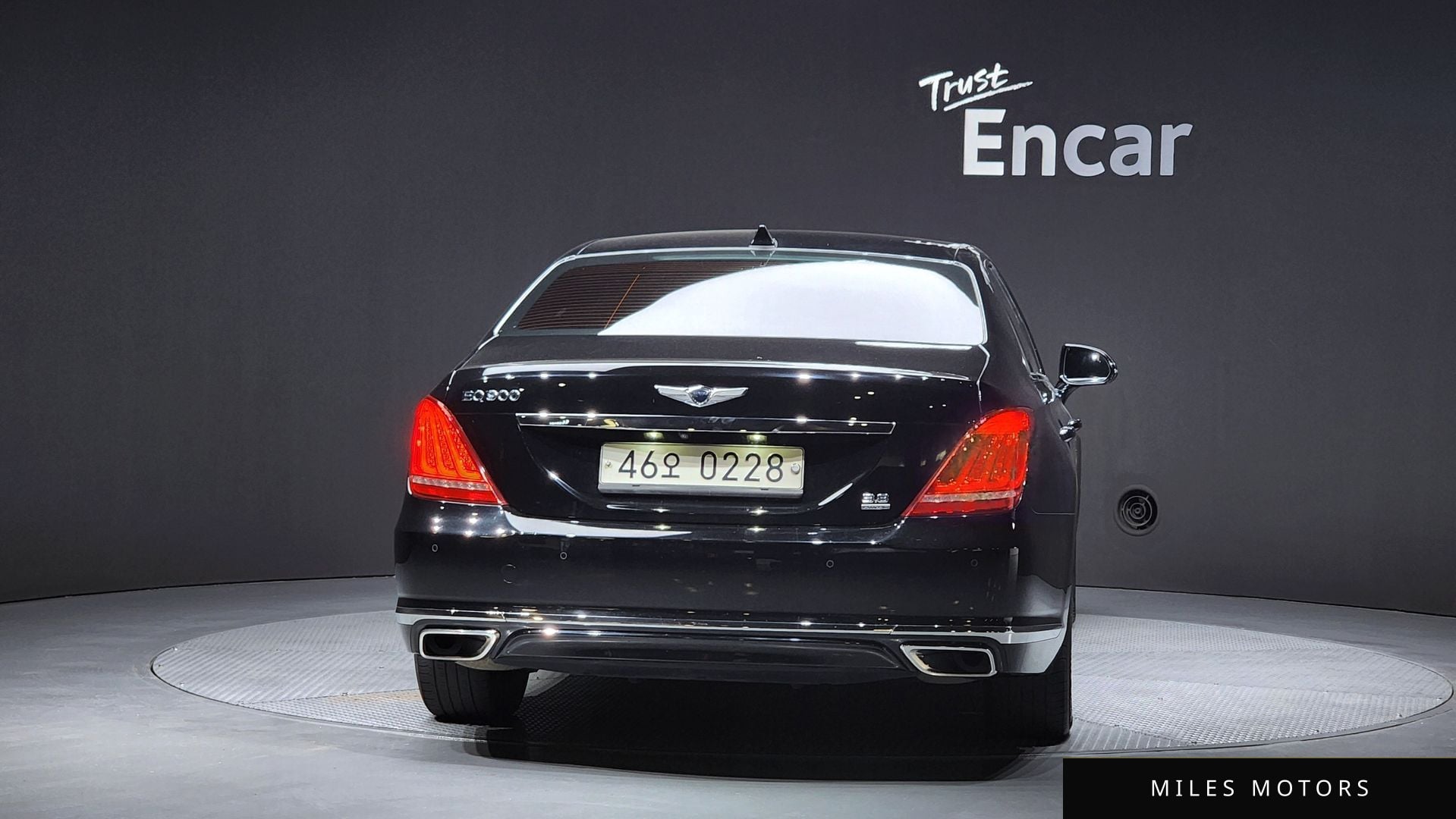 Genesis EQ900 2016 — миниатюра 4