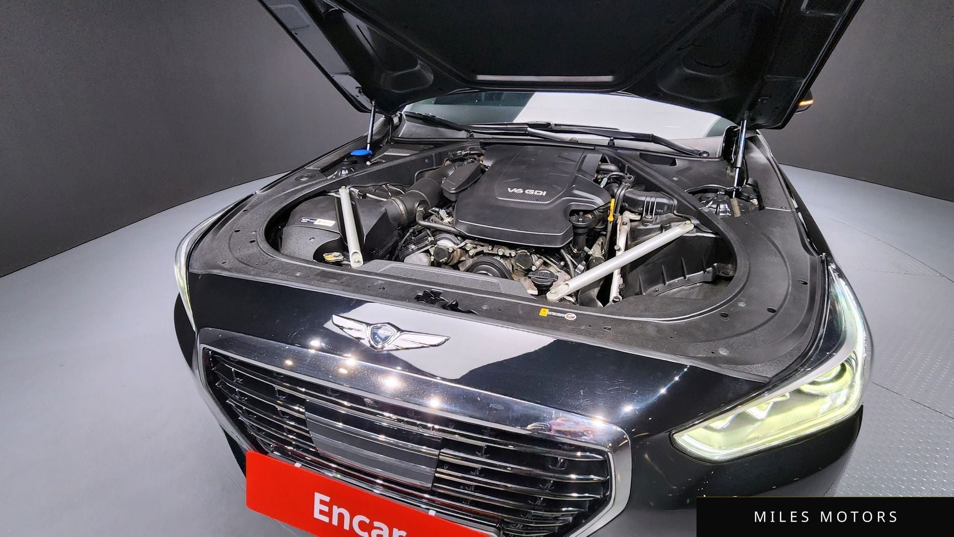 Genesis EQ900 2016 — миниатюра 6