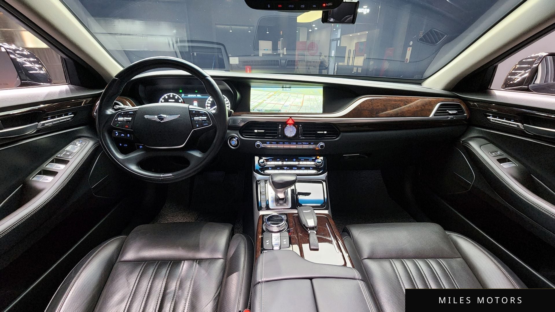 Genesis EQ900 2016 — миниатюра 7