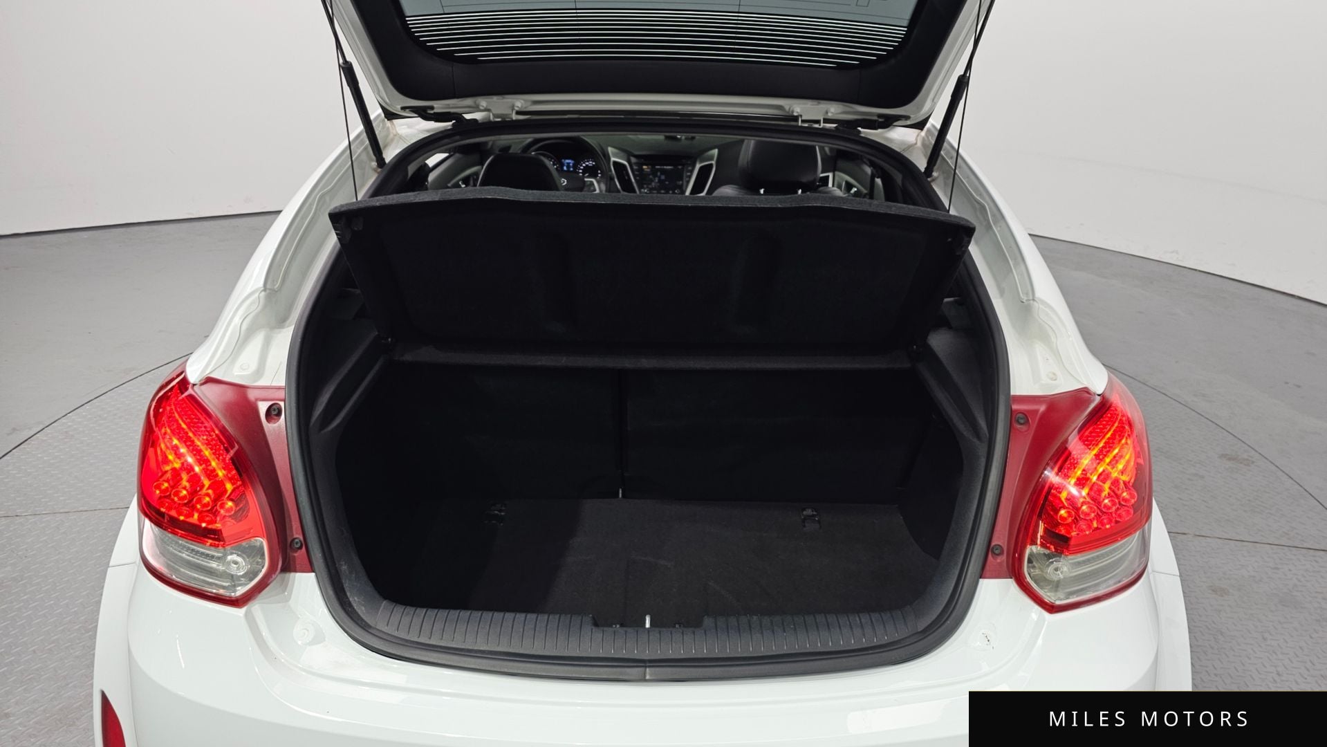 Hyundai Veloster 2012 — миниатюра 20