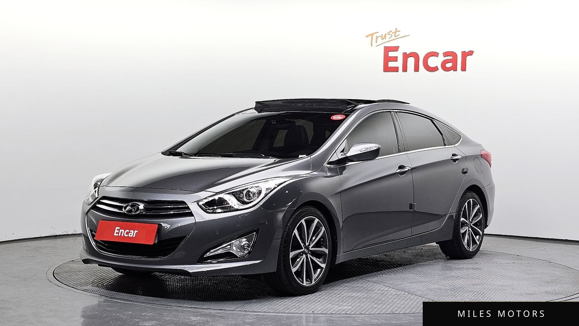 Hyundai i40 2014 — фото 1 из 12