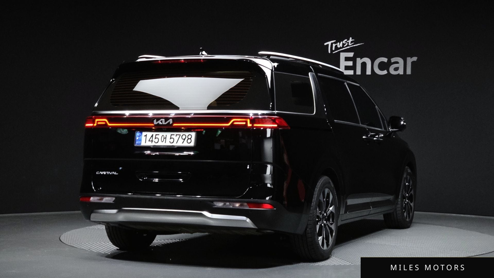 Kia Carnival 2022 — миниатюра 2