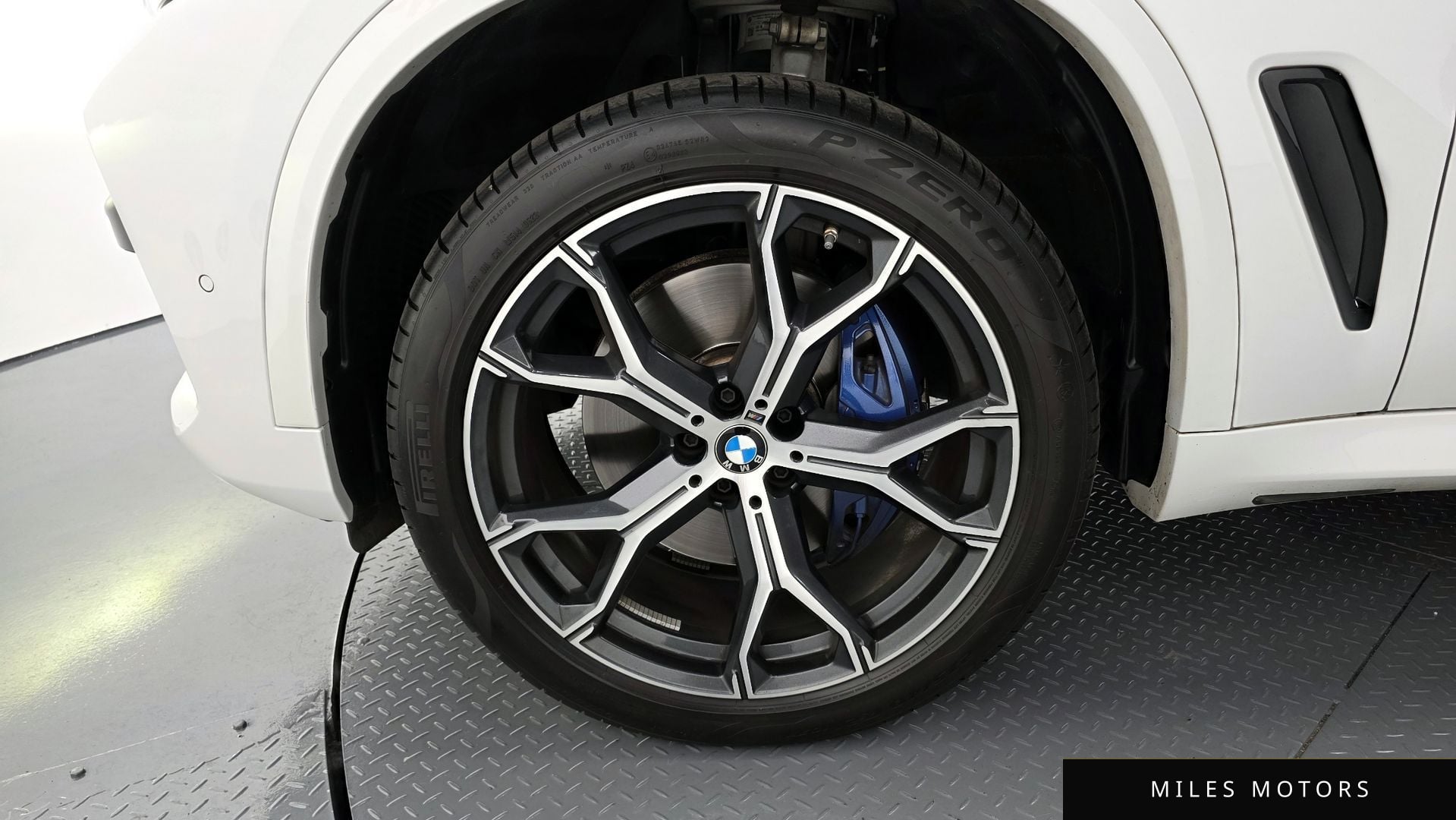 BMW X5 (G05) 2023 — миниатюра 5