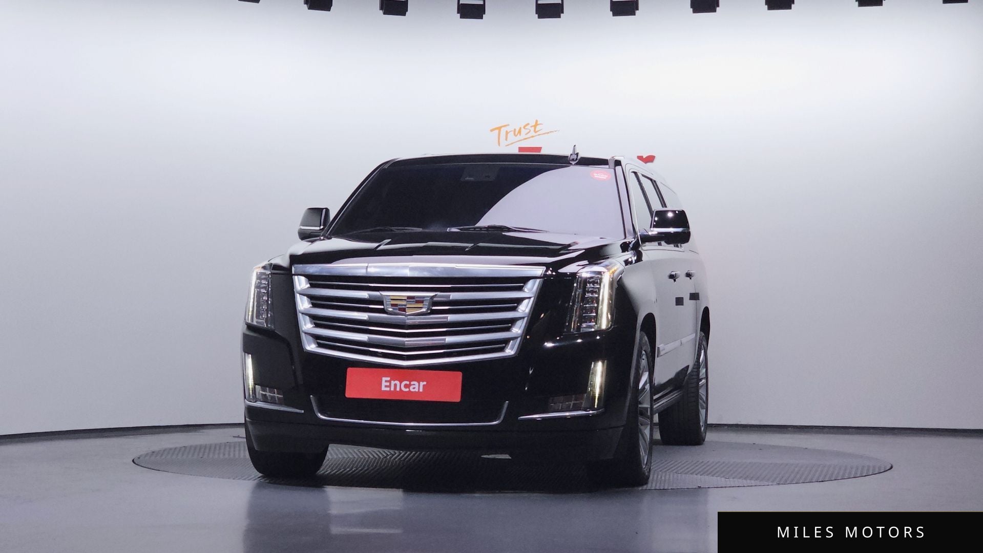 Cadillac Escalade 2018 — миниатюра 3