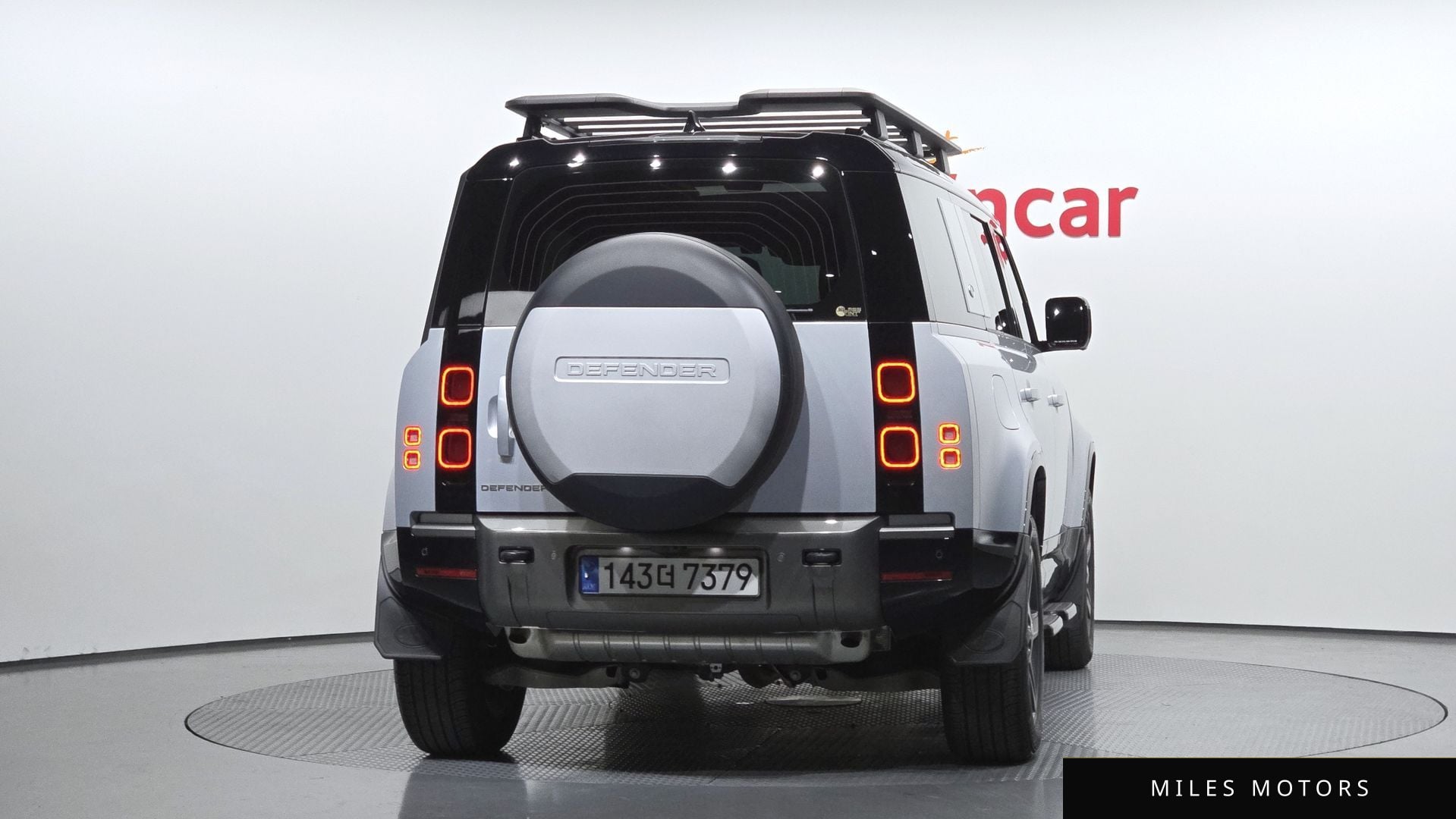 Land Rover Defender 2024 — миниатюра 4