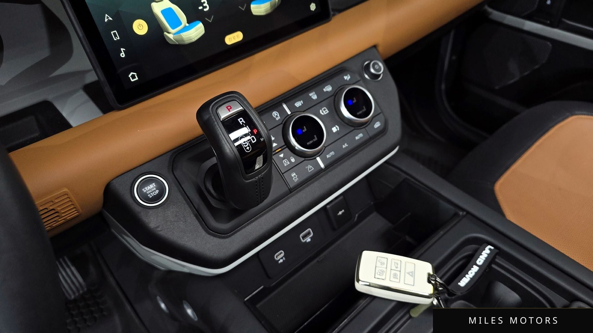 Land Rover Defender 2024 — миниатюра 9