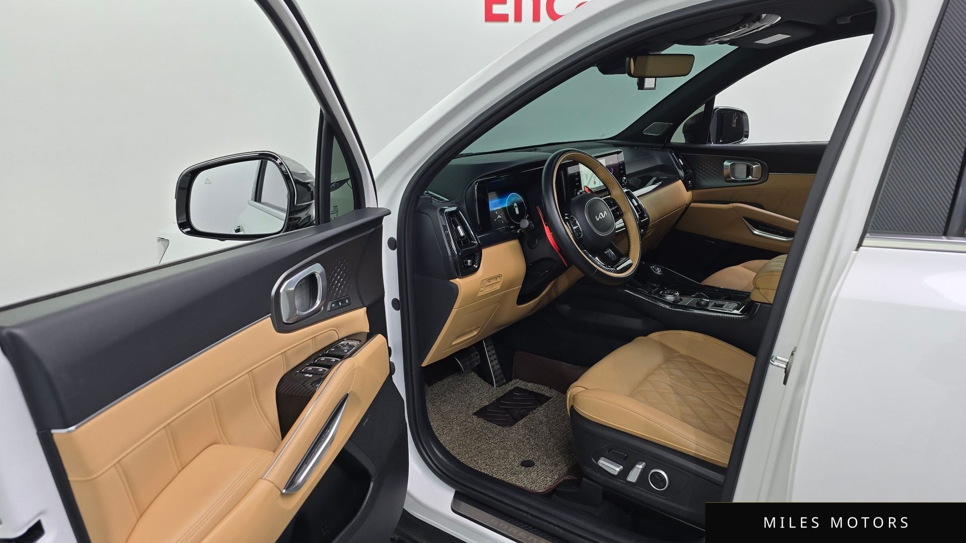 Kia Sorento 2023 — миниатюра 10