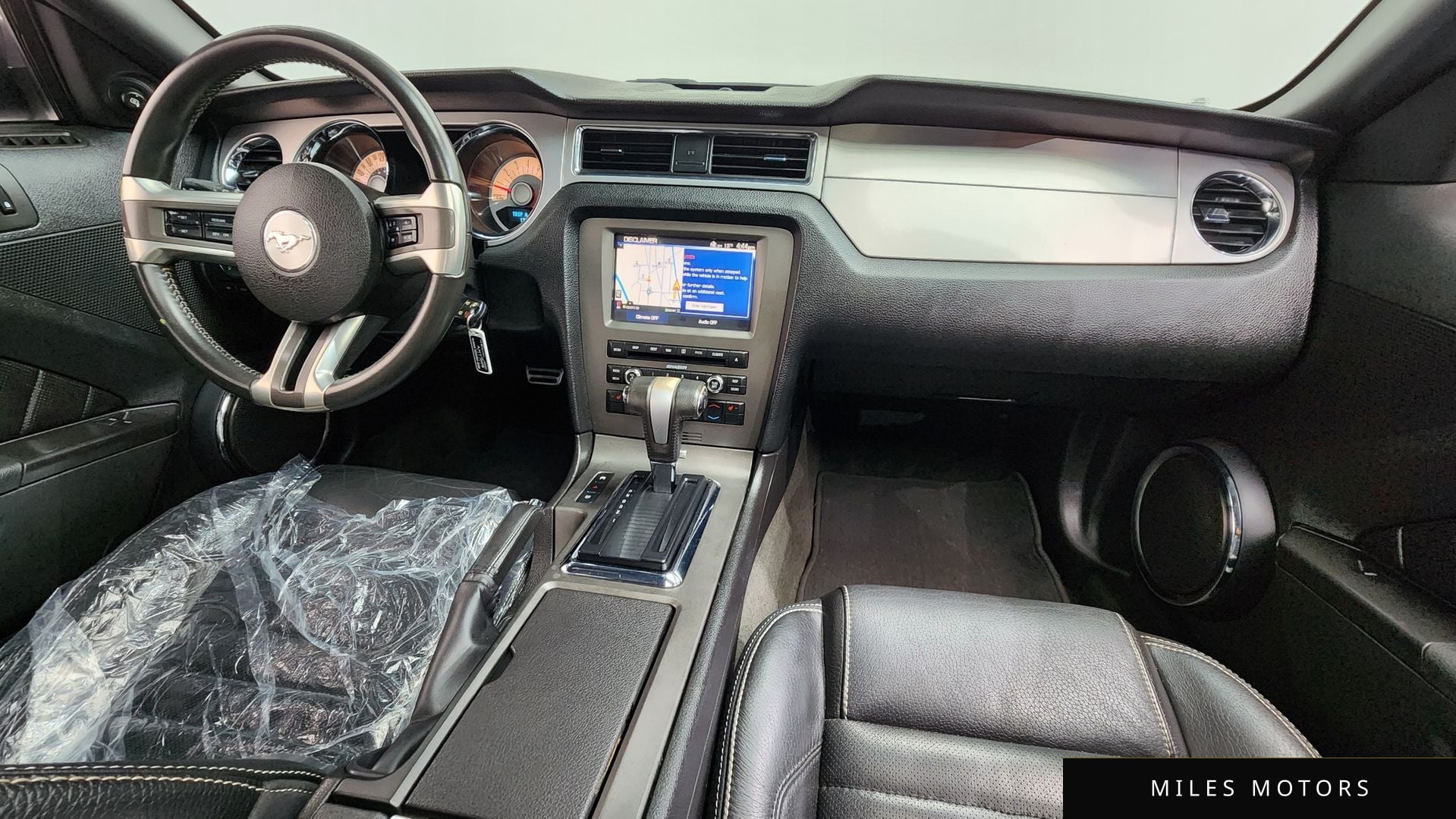 Ford Mustang 2011 — миниатюра 7