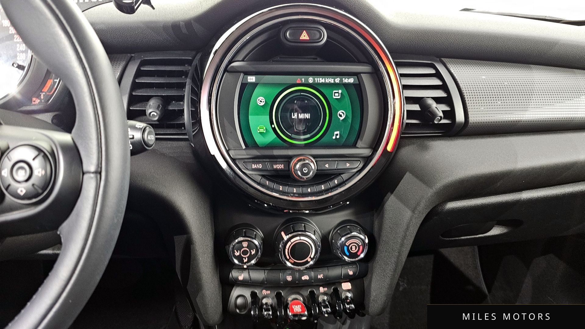 MINI Cooper 2021 — миниатюра 10