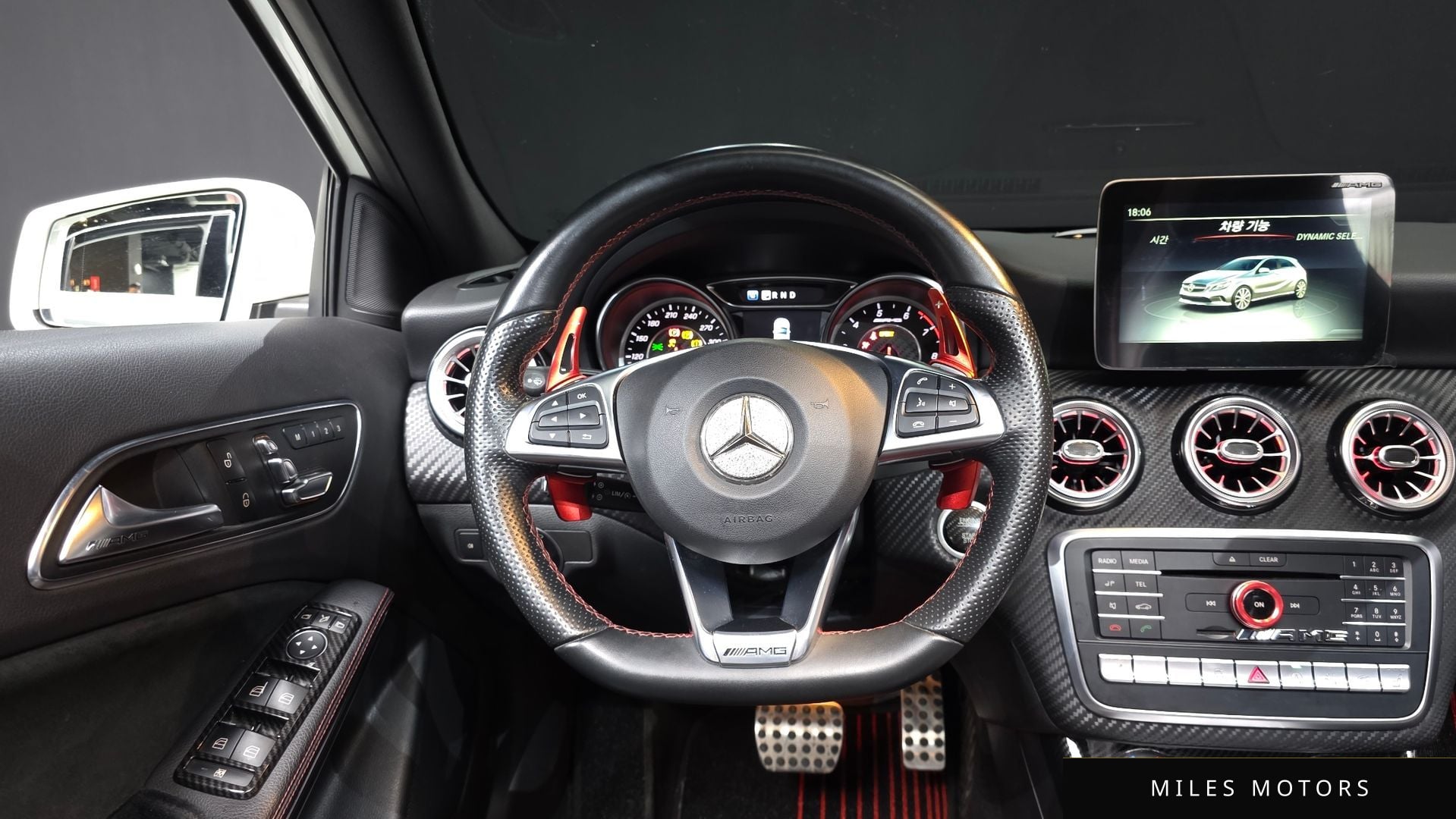 Mercedes-Benz A-Class W176 2018 — миниатюра 13