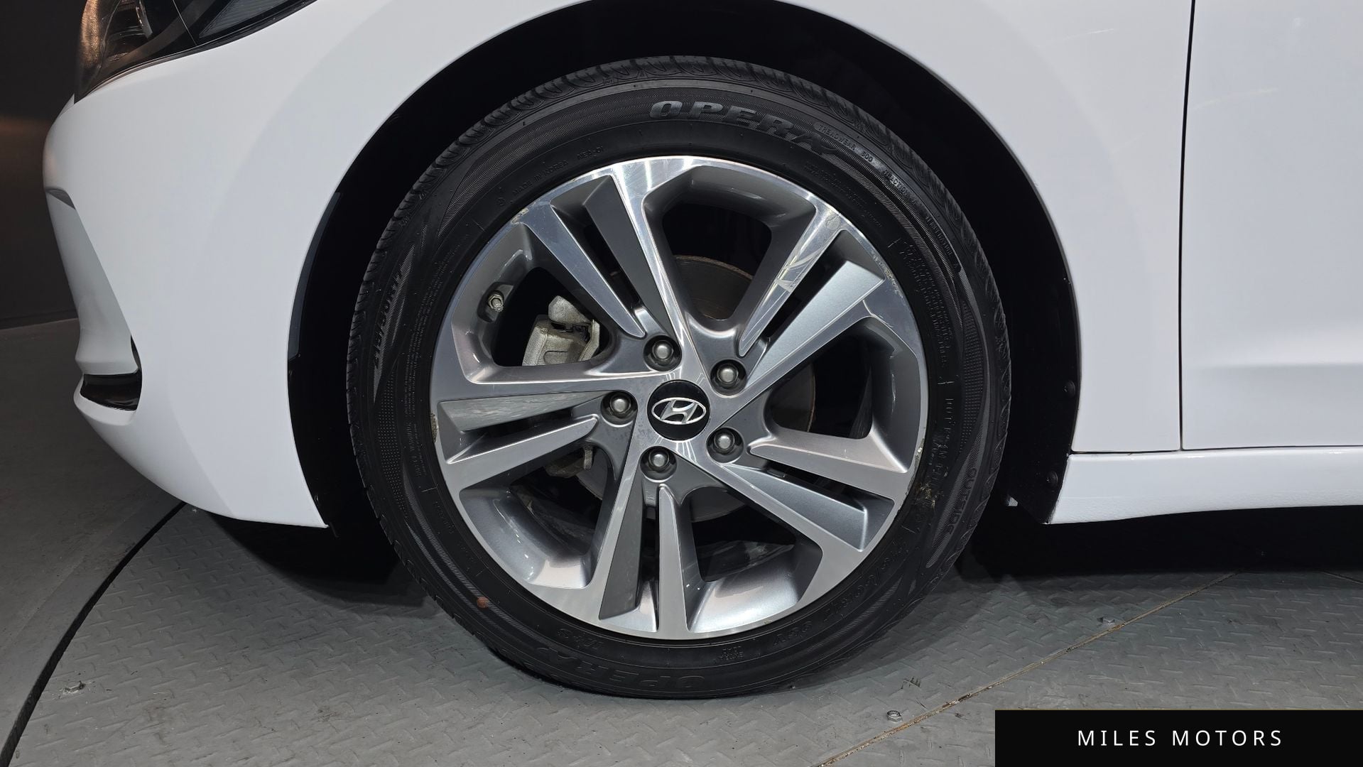 Hyundai AVANTE 2018 — миниатюра 5