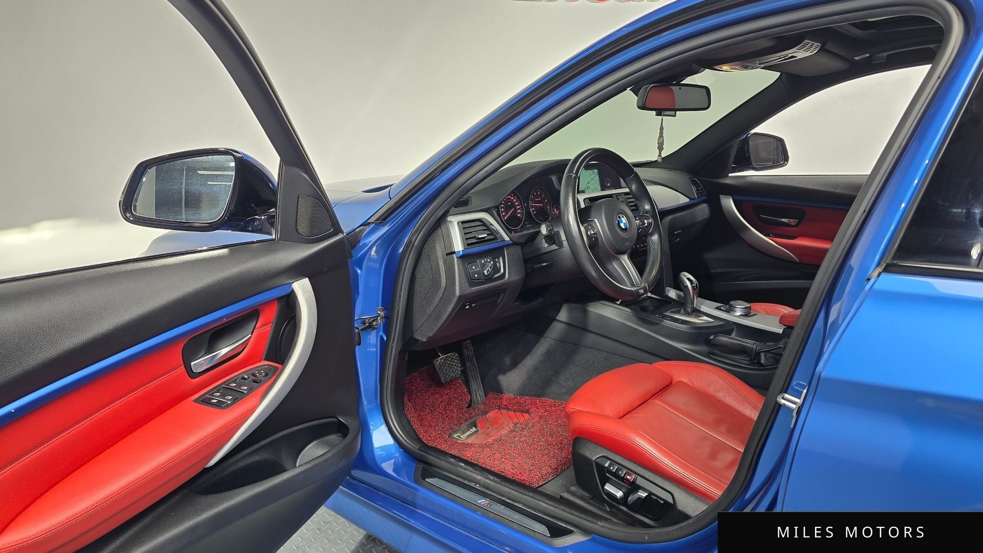 BMW 3시리즈 (F30) 2017 — миниатюра 10
