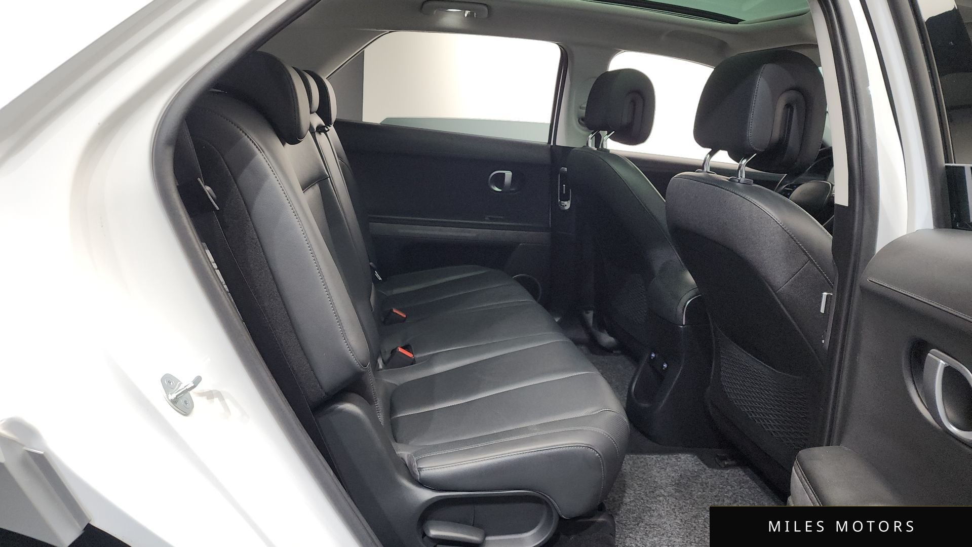 Hyundai Ioniq5 2023 — миниатюра 12