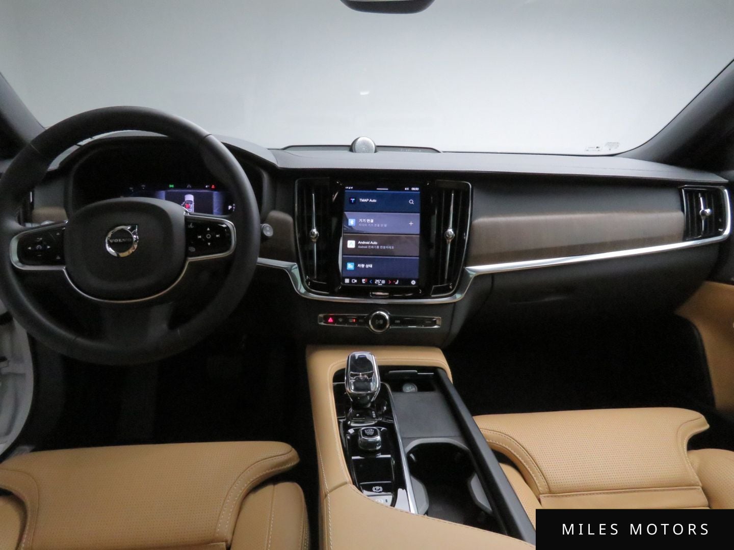 Volvo V90 2025 — миниатюра 7