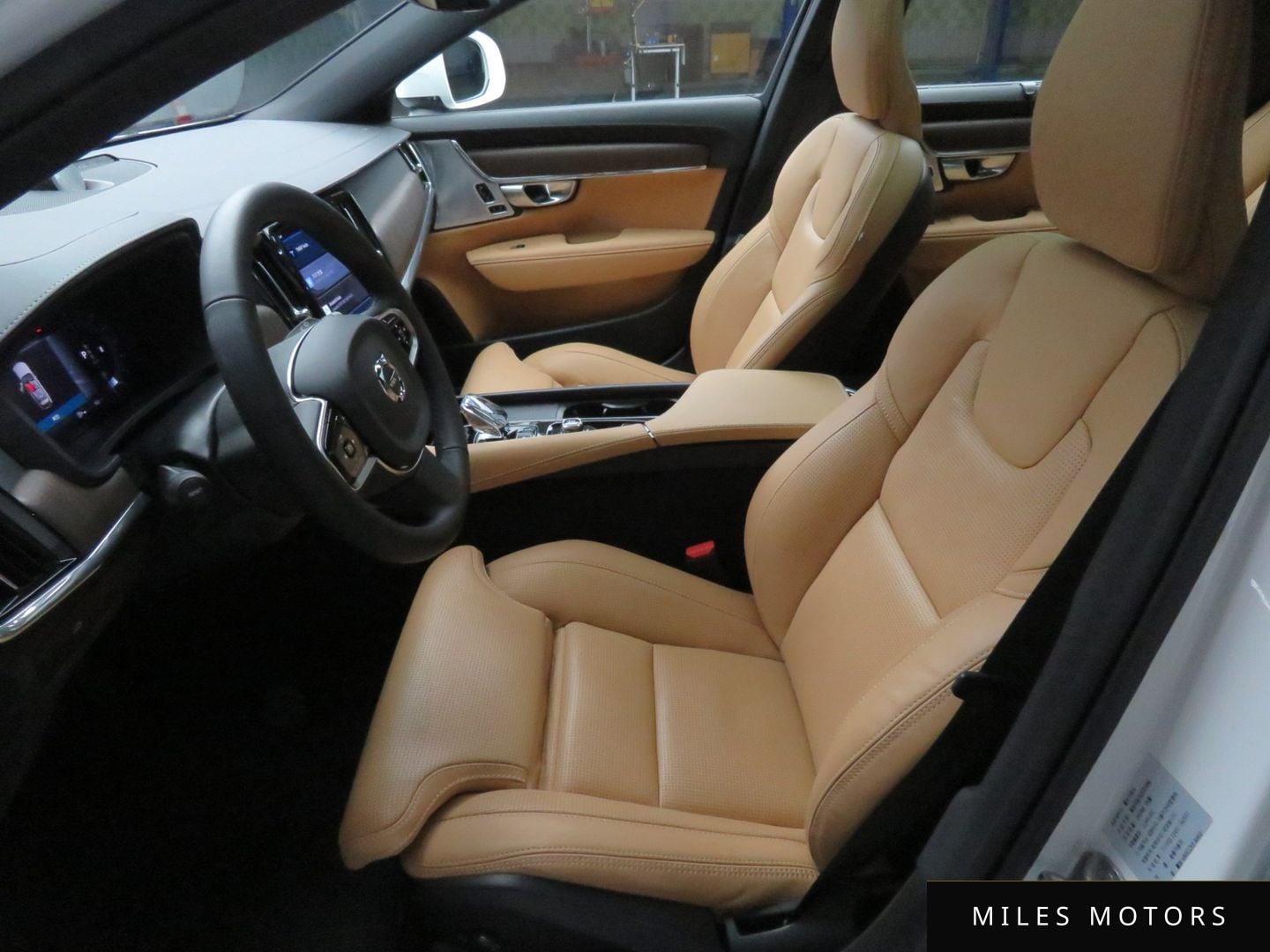 Volvo V90 2025 — миниатюра 10