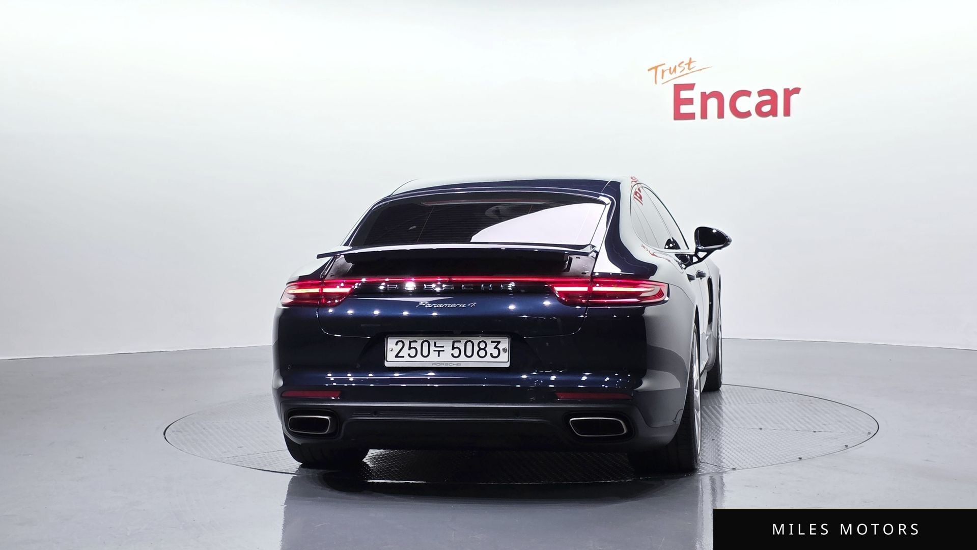 Porsche Panamera 2018 — миниатюра 4
