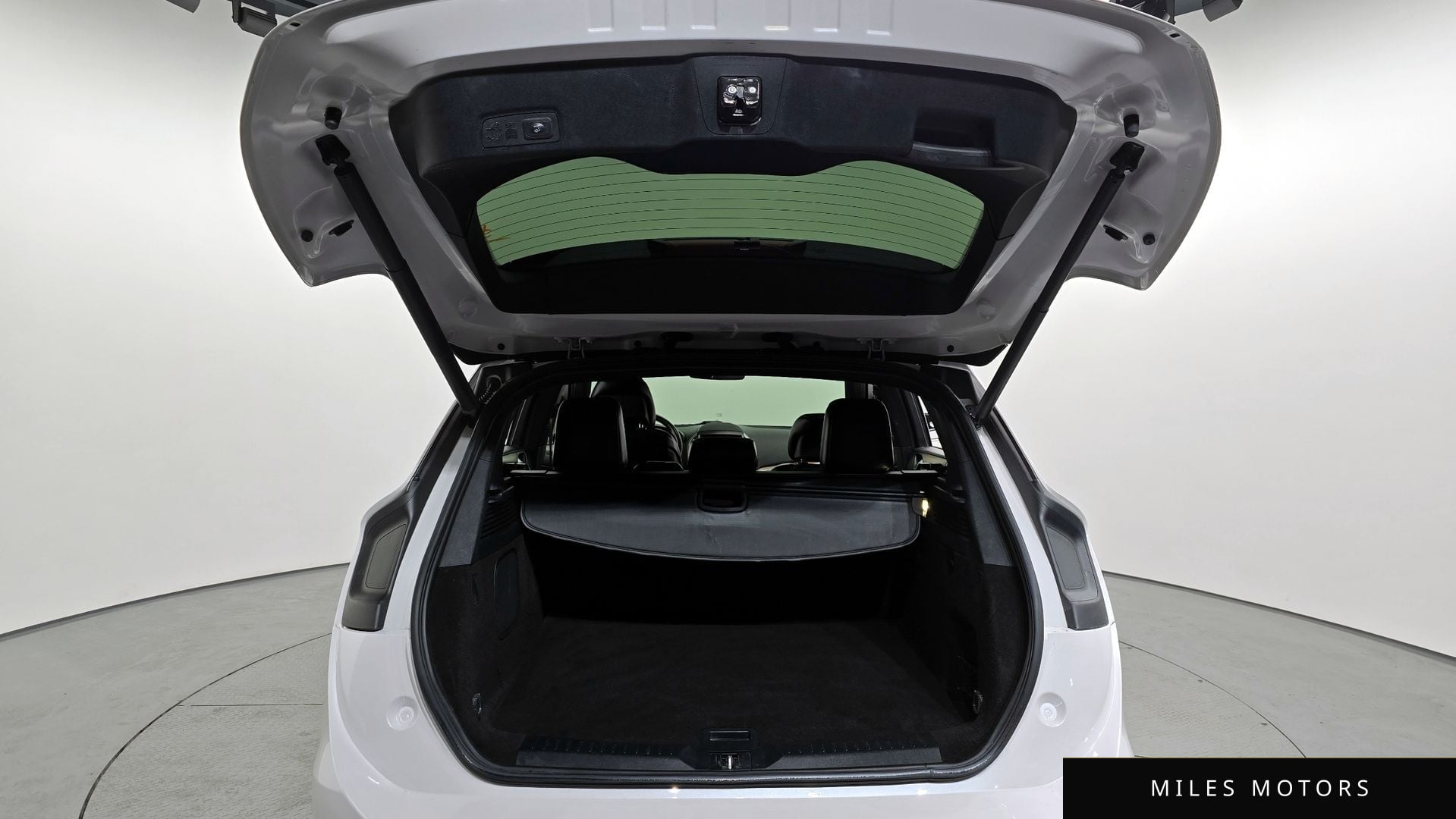 Lincoln MKC 2015 — миниатюра 20