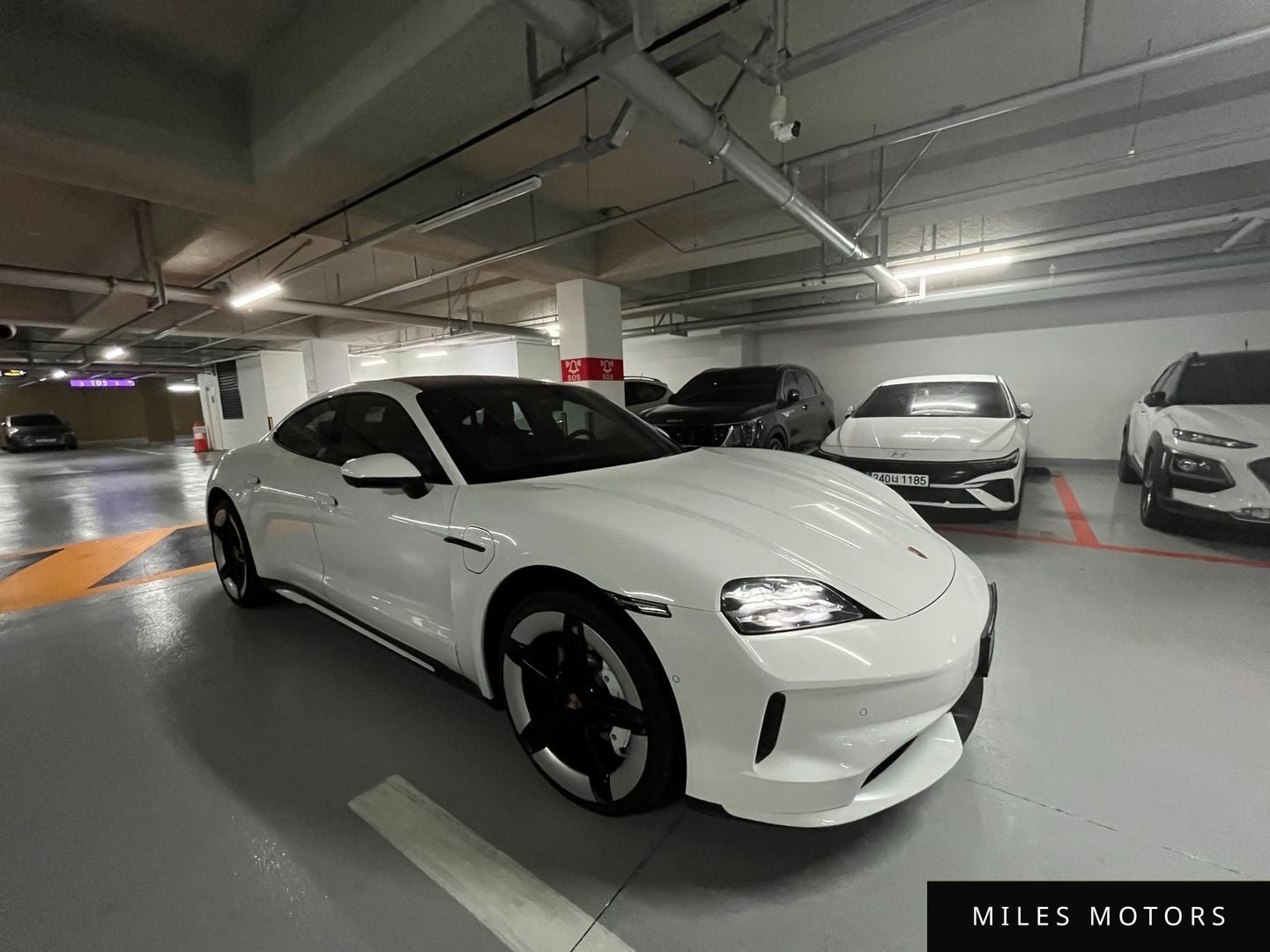 Porsche Taycan 2025 — миниатюра 3
