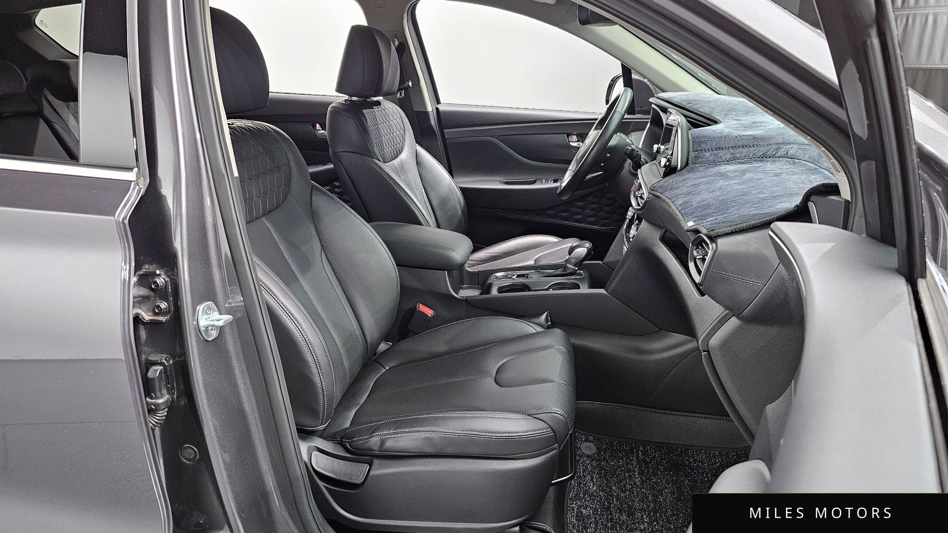 Hyundai Santafe 2019 — миниатюра 10