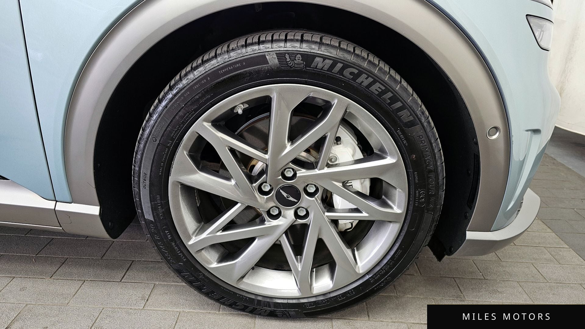 Genesis GV60 2023 — миниатюра 5