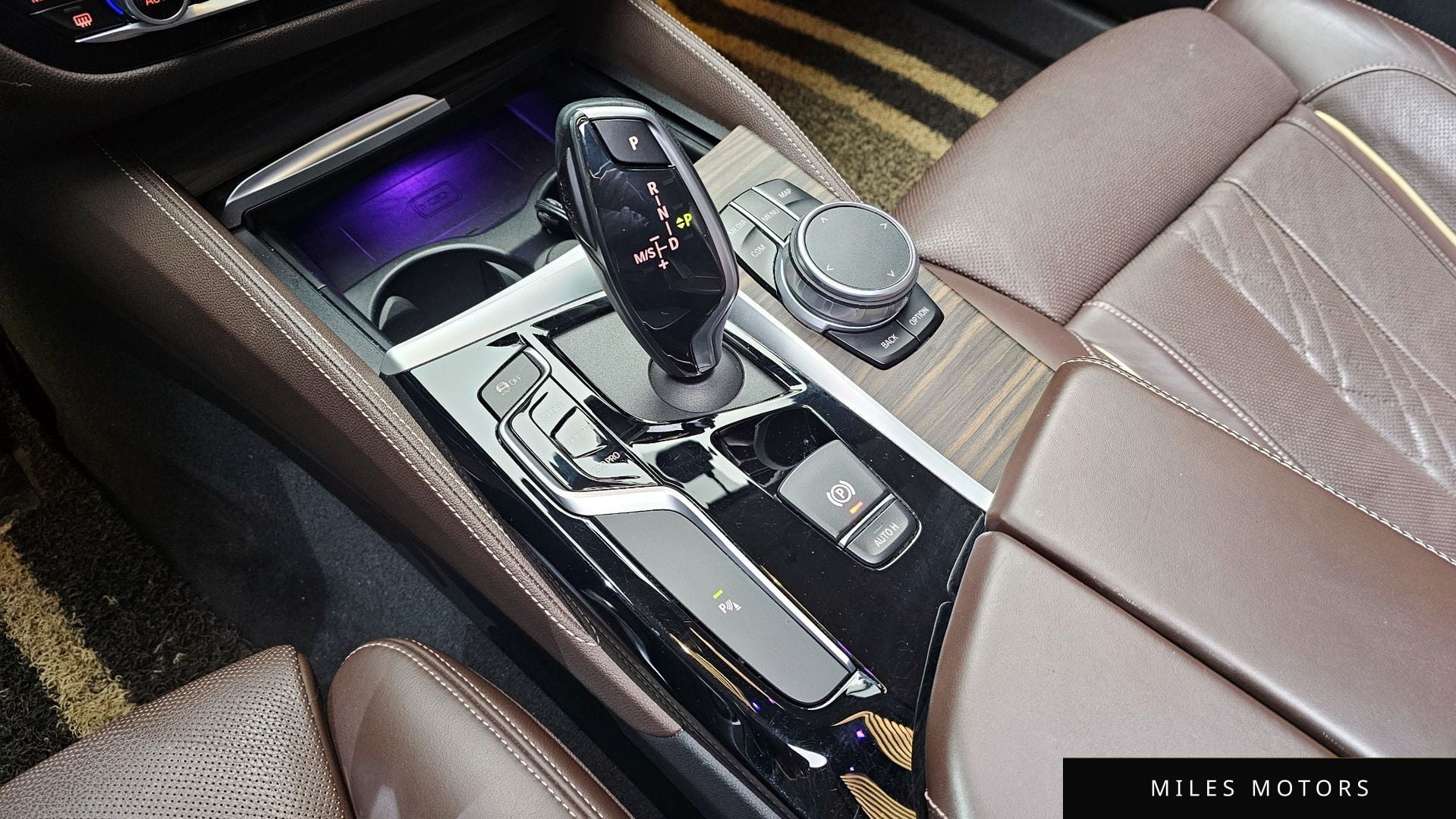 BMW 5 Series (G30) 2019 — миниатюра 9
