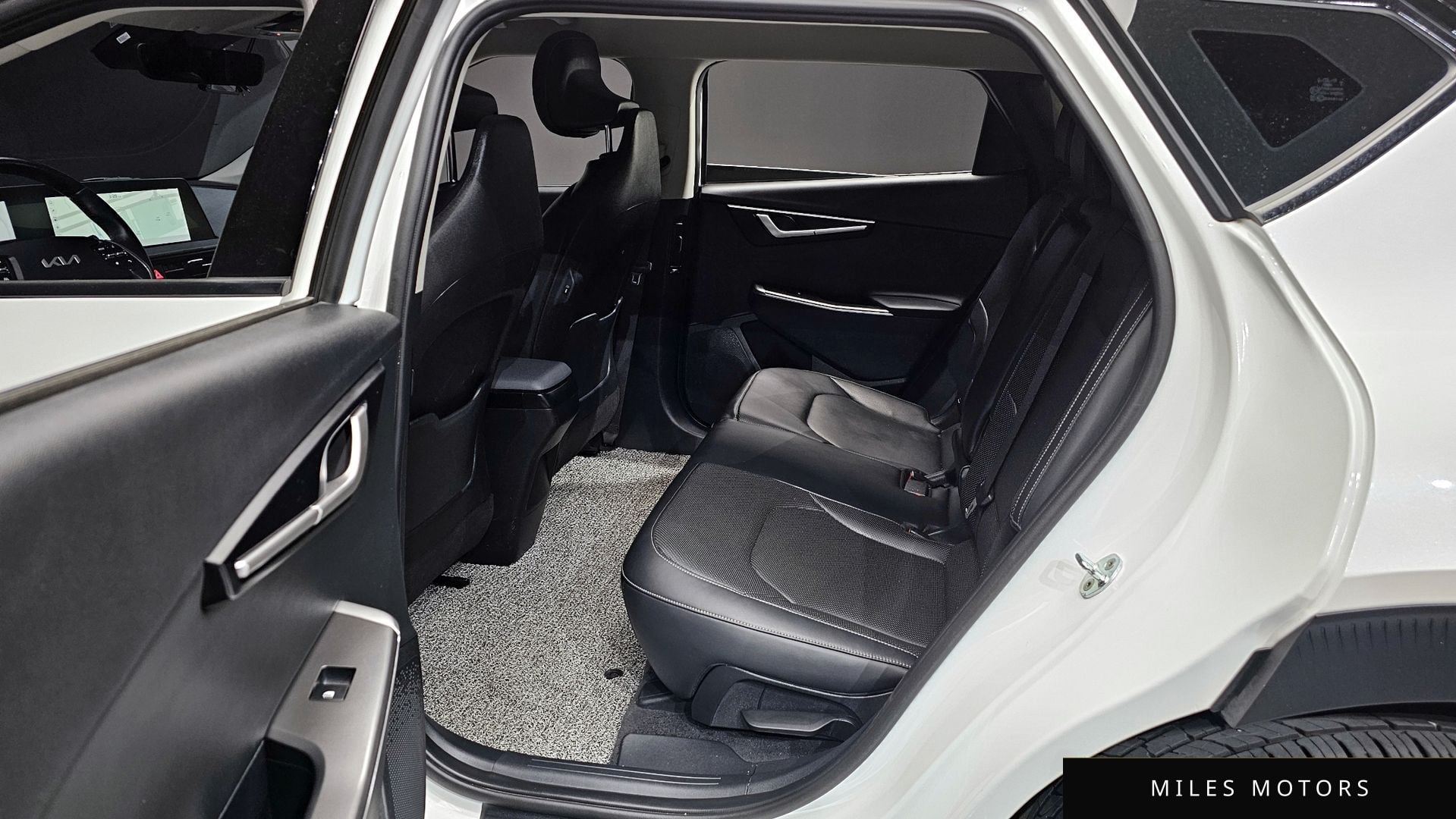 Kia EV6 2022 — миниатюра 11