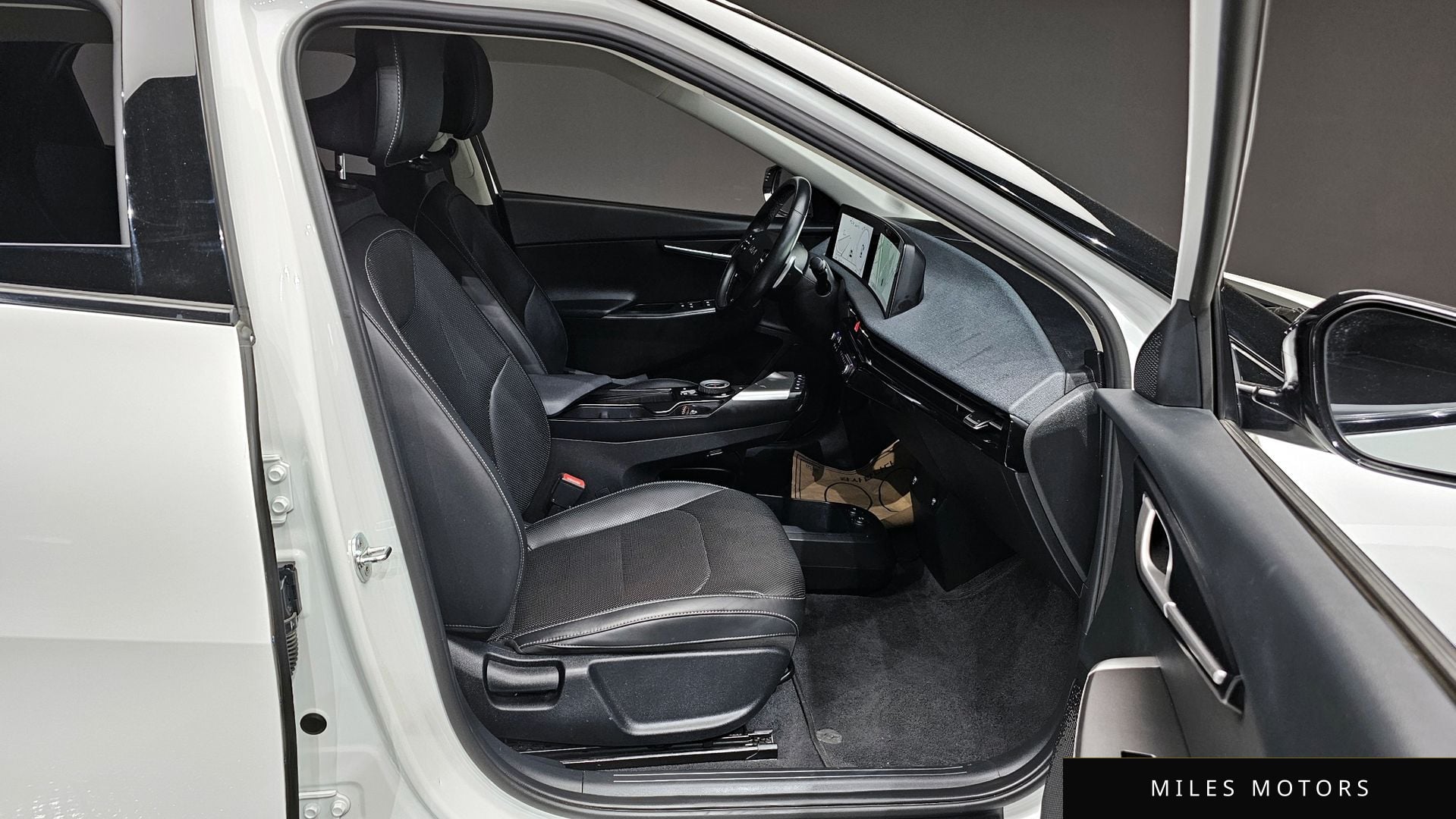Kia EV6 2022 — миниатюра 12