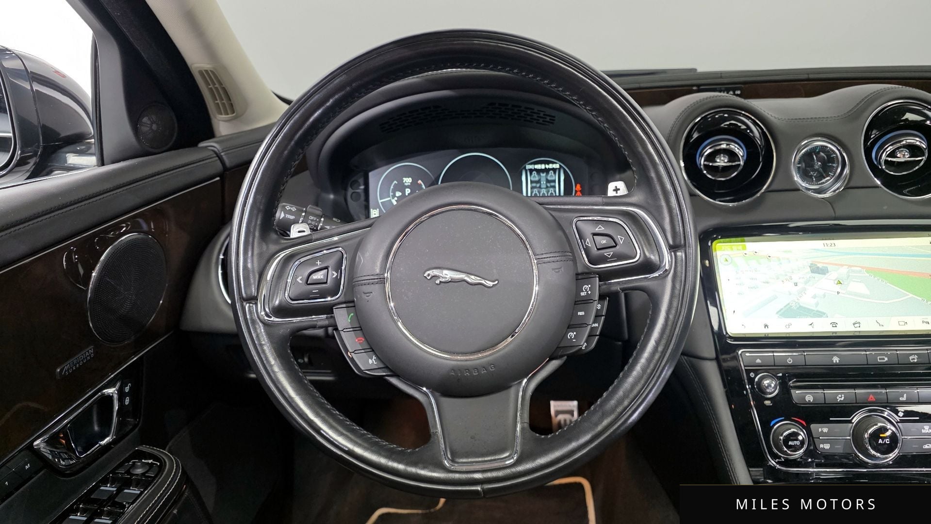 Jaguar All New XJ 2019 — миниатюра 13