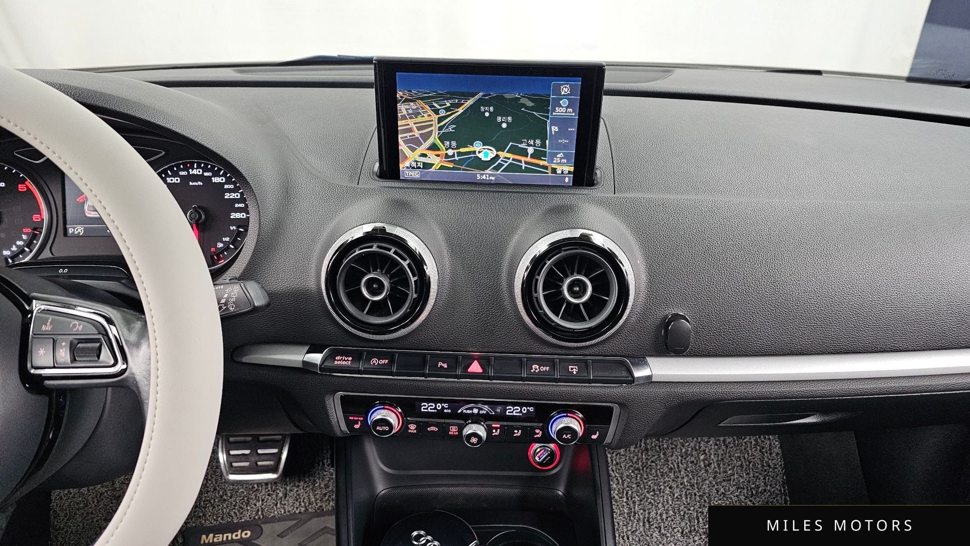 Audi A3 2015 — миниатюра 14