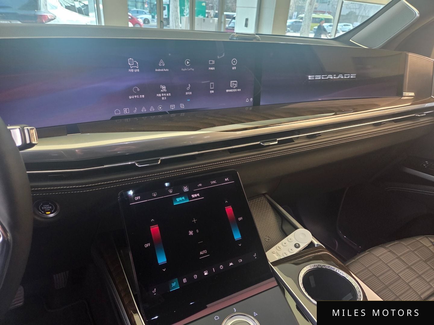 Cadillac Escalade 2025 — миниатюра 5