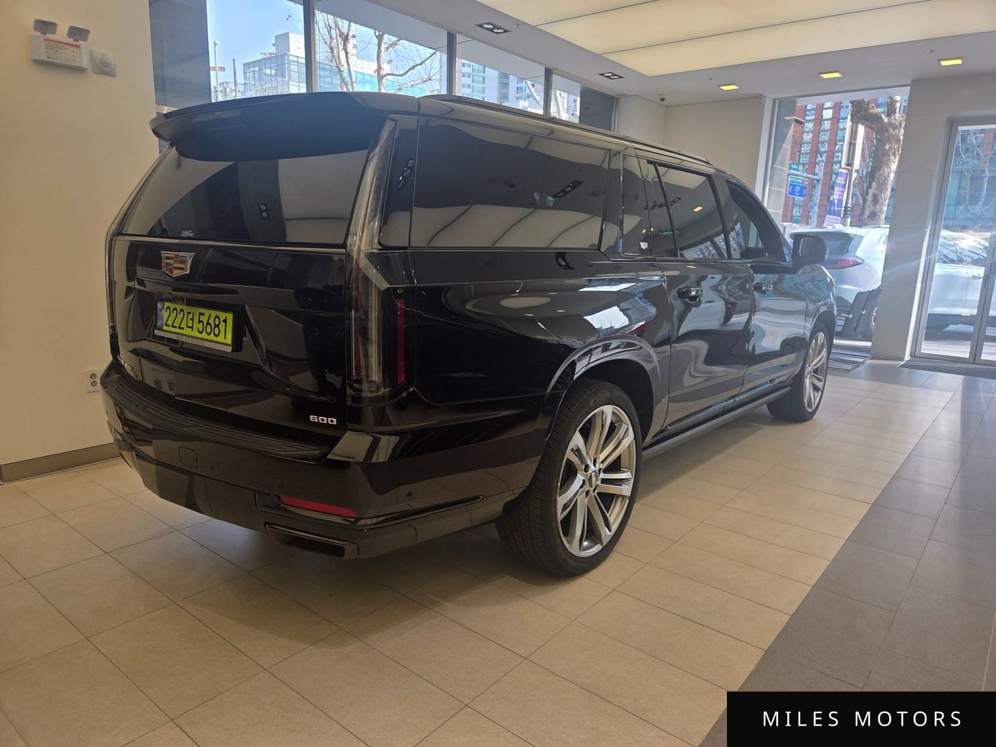 Cadillac Escalade 2025 — миниатюра 6