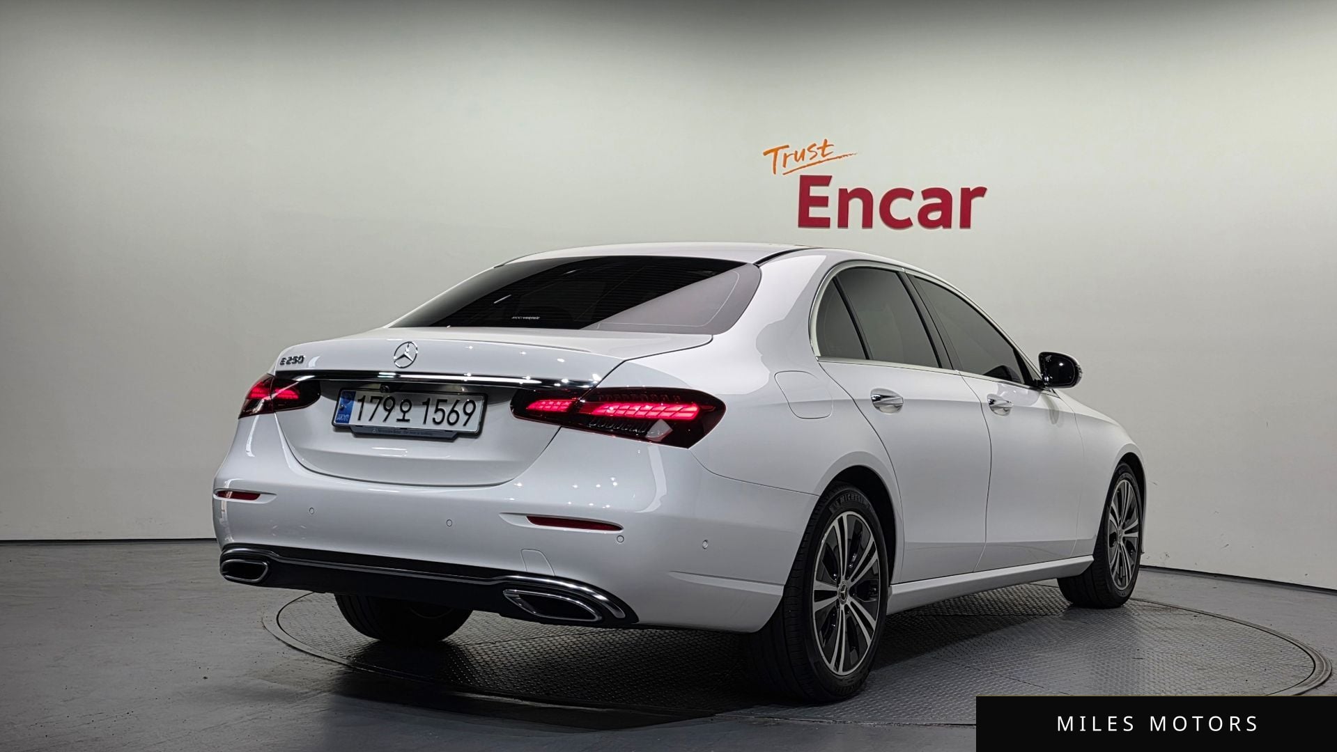 Mercedes-Benz E-클래스 W213 2021 — миниатюра 2