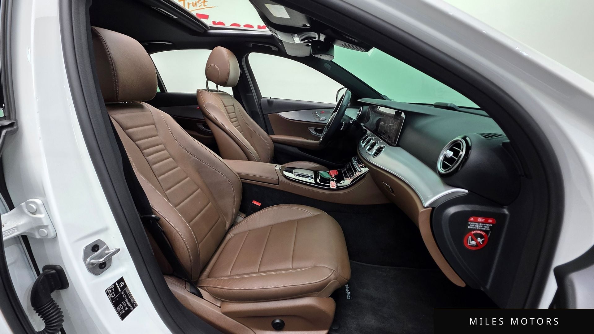 Mercedes-Benz E-클래스 W213 2021 — миниатюра 10