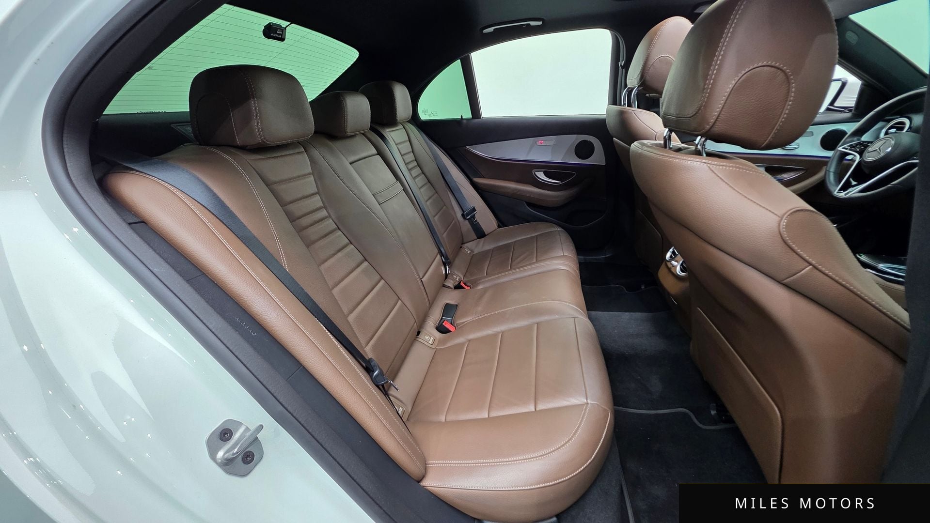 Mercedes-Benz E-클래스 W213 2021 — миниатюра 19