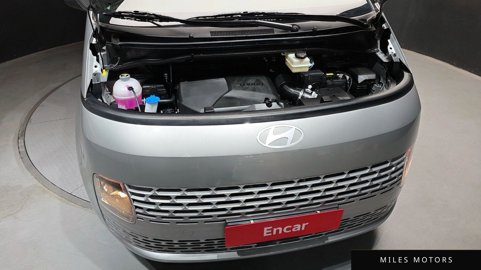 Hyundai Staria 2025 — миниатюра 6