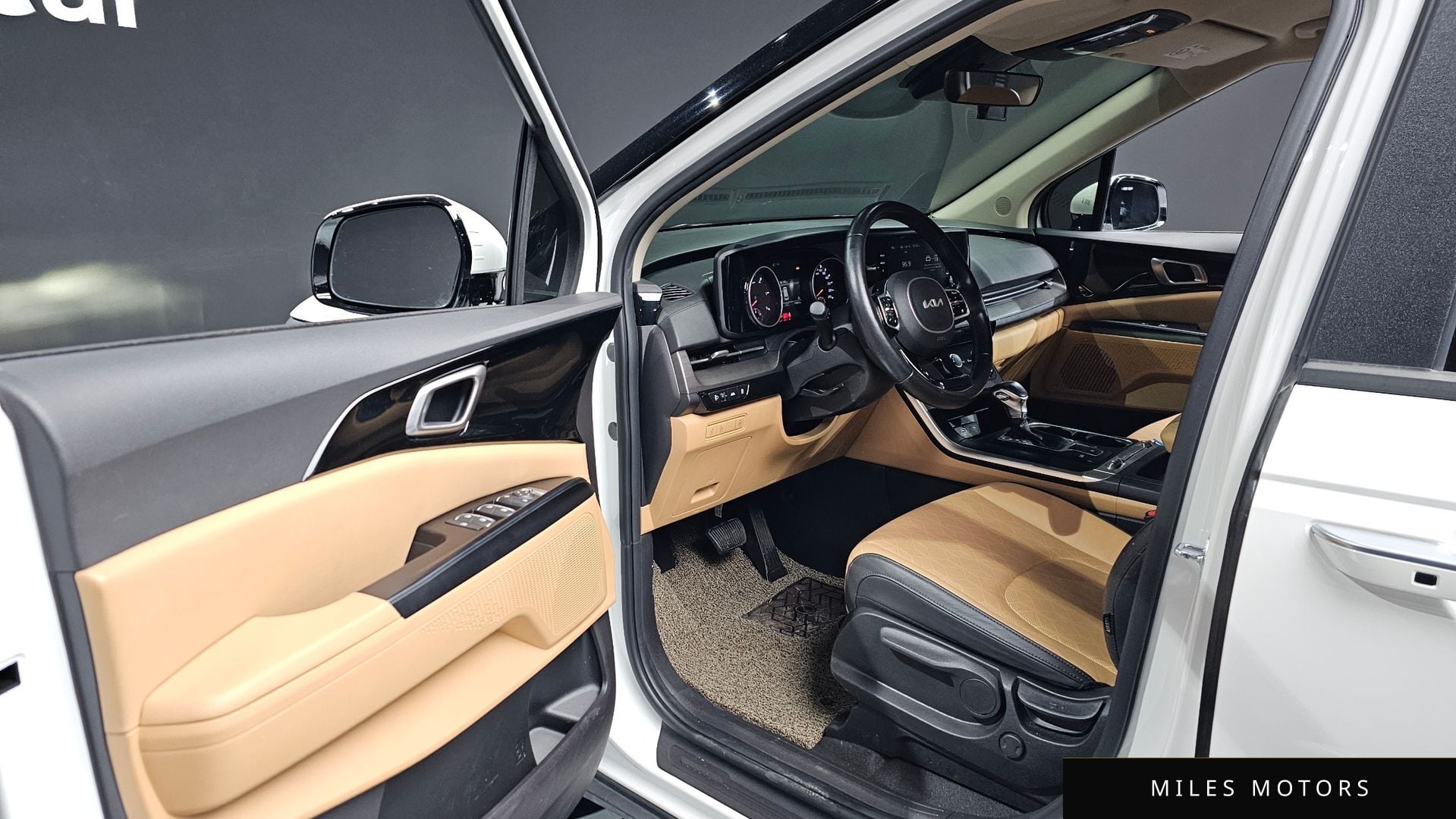 Kia Carnival 2022 — миниатюра 9