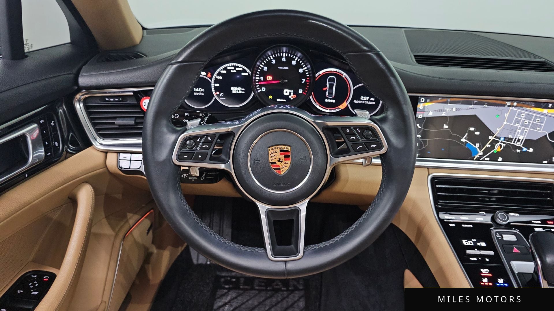 Porsche Panamera 2018 — миниатюра 13