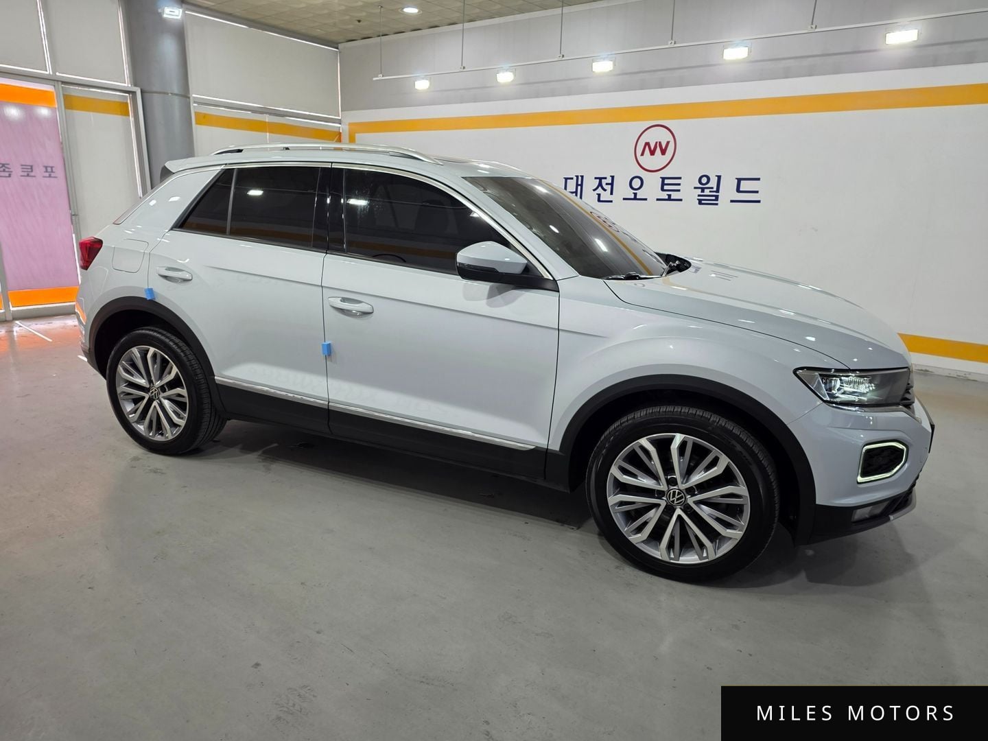 Volkswagen T-Roc 2021 — миниатюра 6