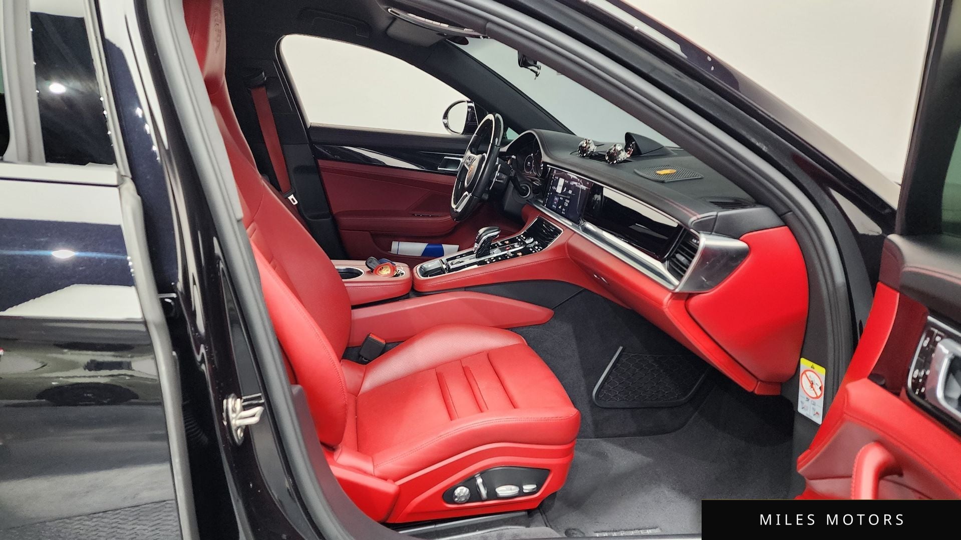 Porsche Panamera 2020 — миниатюра 11