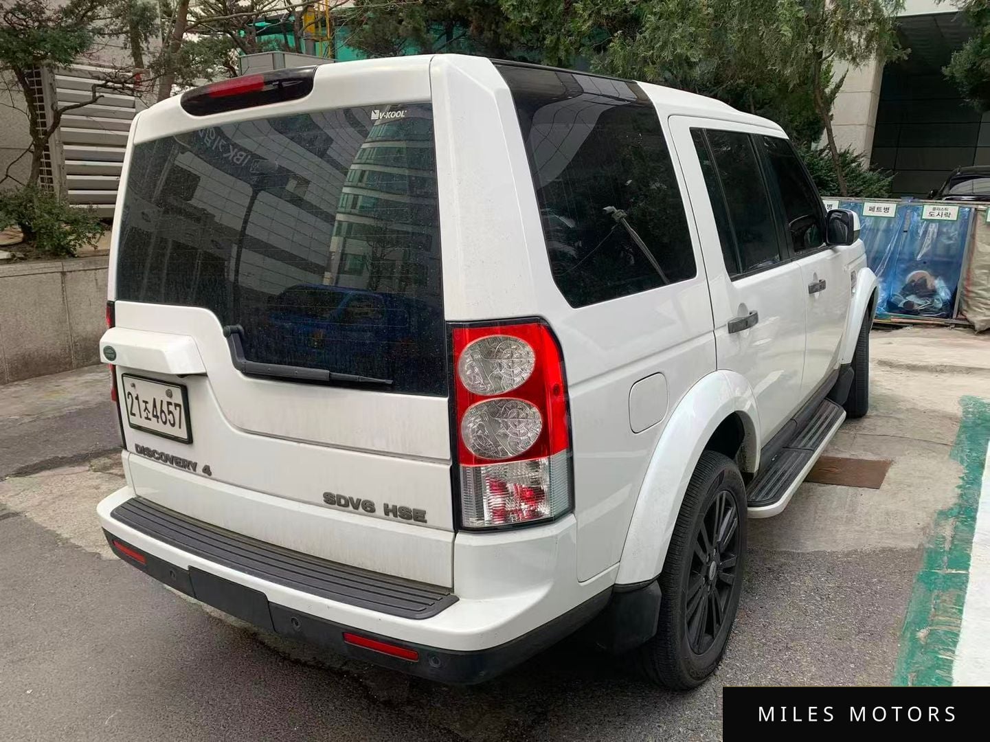 Land Rover Discovery 2013 — миниатюра 2