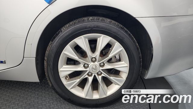 Лексус ES300h 2014 — миниатюра 5